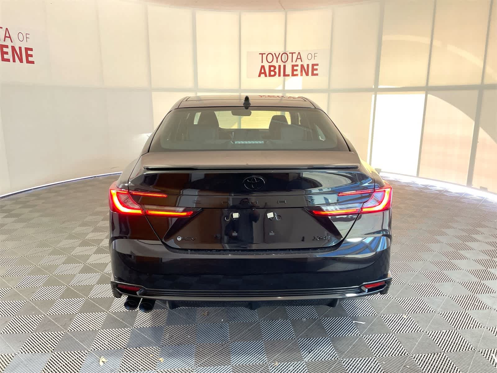 2025 Toyota Camry XSE 4