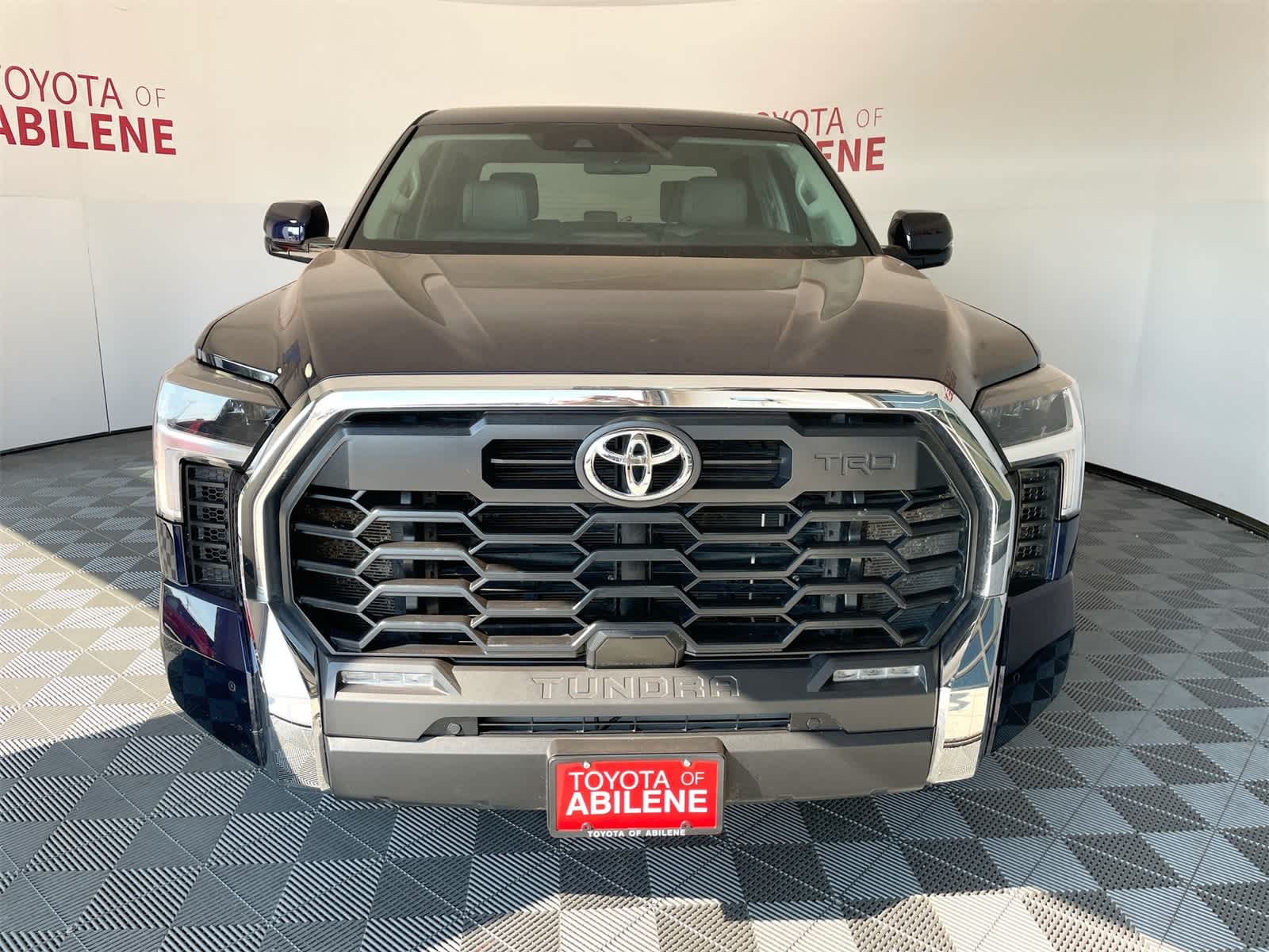 Thumbnail: 2023 Toyota Tundra - 9