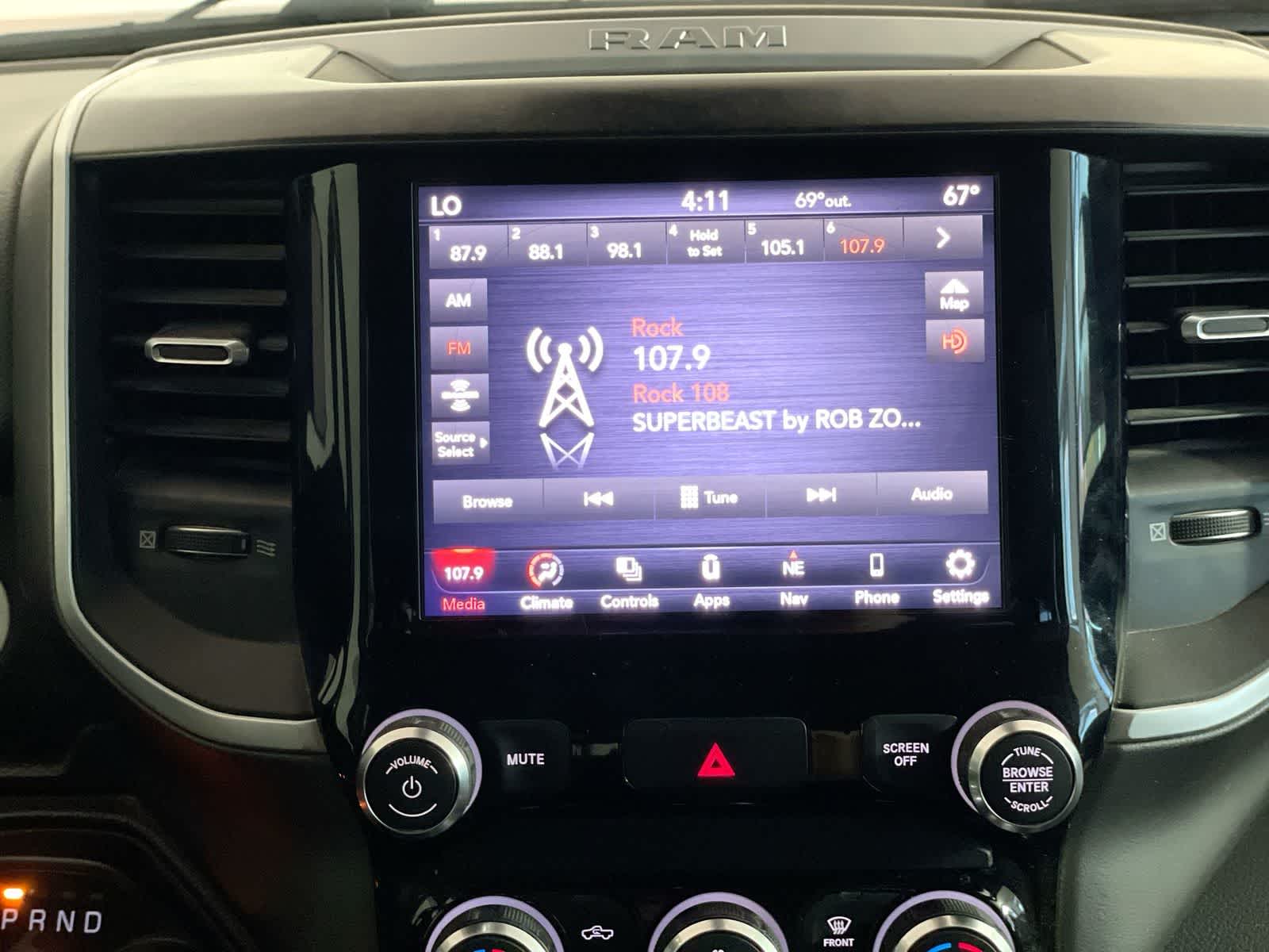 Thumbnail: 2020 RAM 1500 - 19