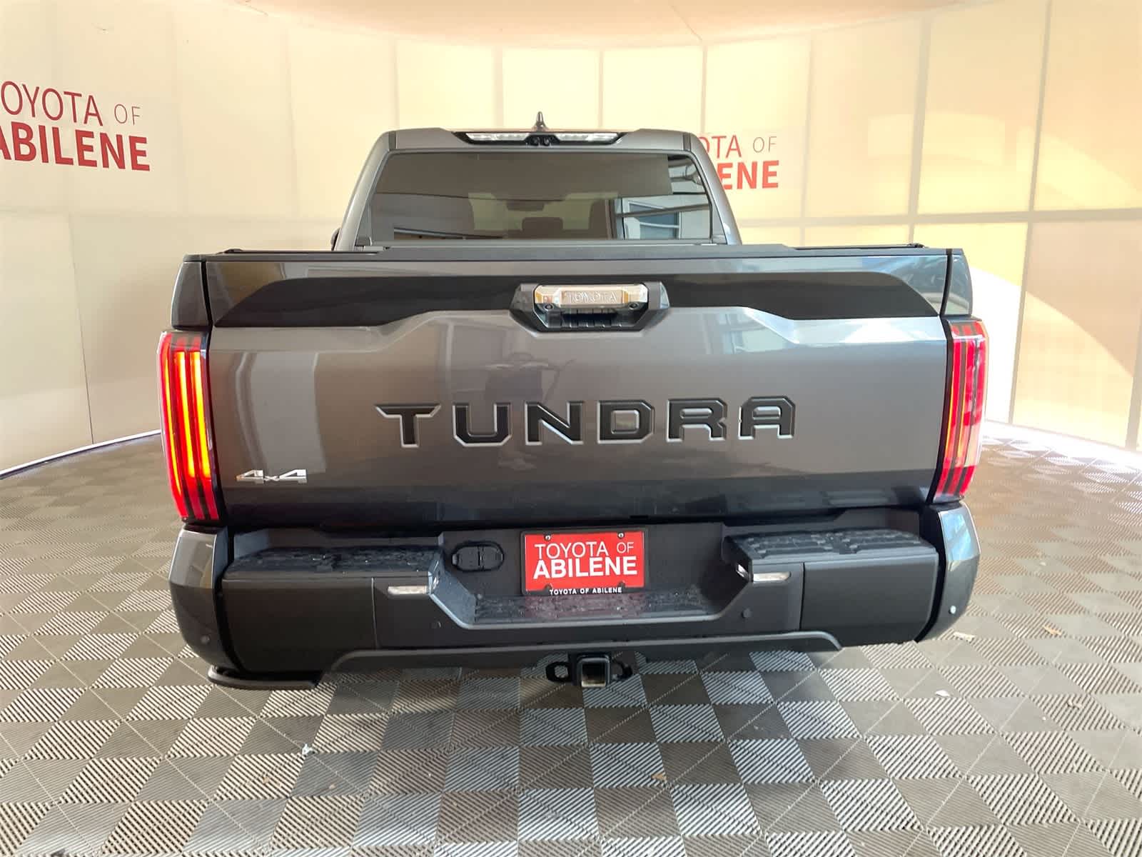 Thumbnail: 2024 Toyota Tundra - 4