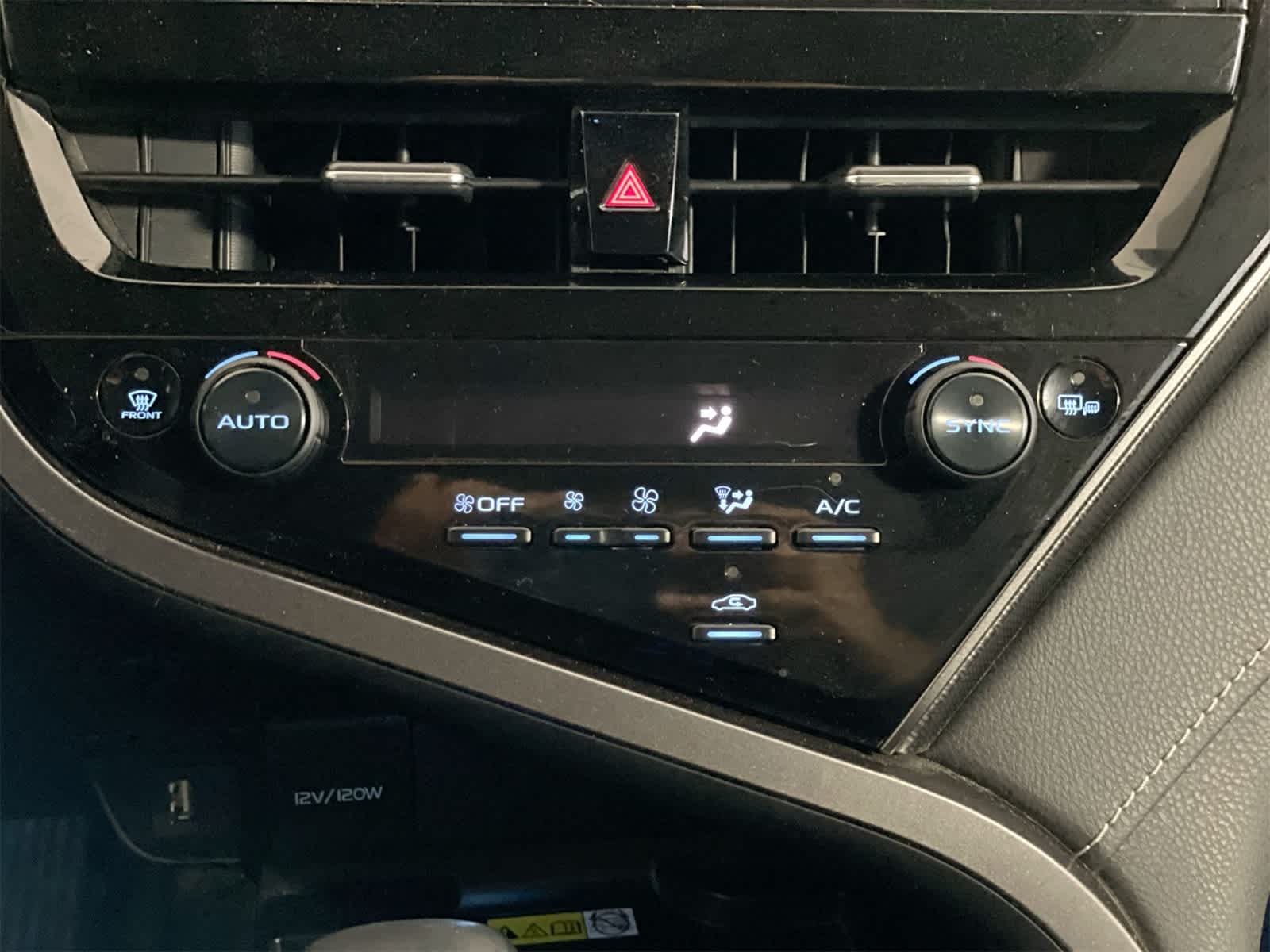 Thumbnail: 2023 Toyota Camry - 22