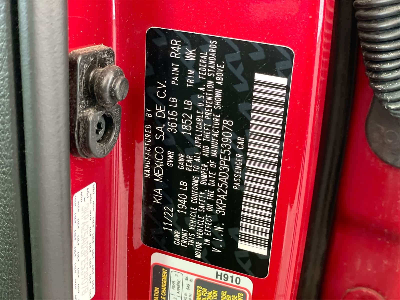 Thumbnail: 2023 Kia Rio - 26