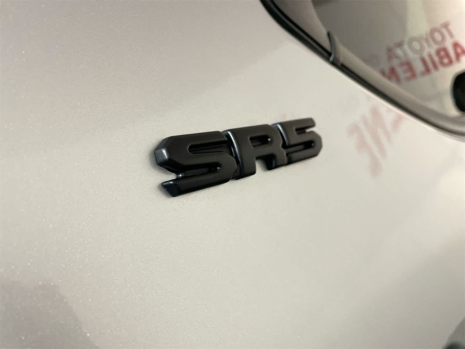 Thumbnail: 2025 Toyota Tundra - 6