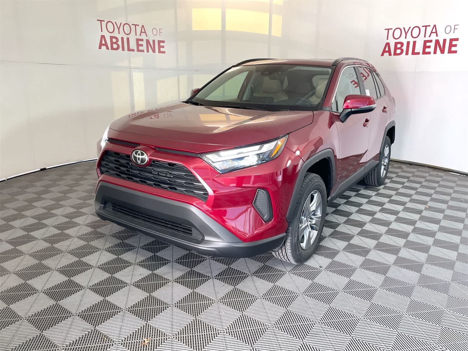 Thumbnail: 2025 Toyota RAV4 - 1