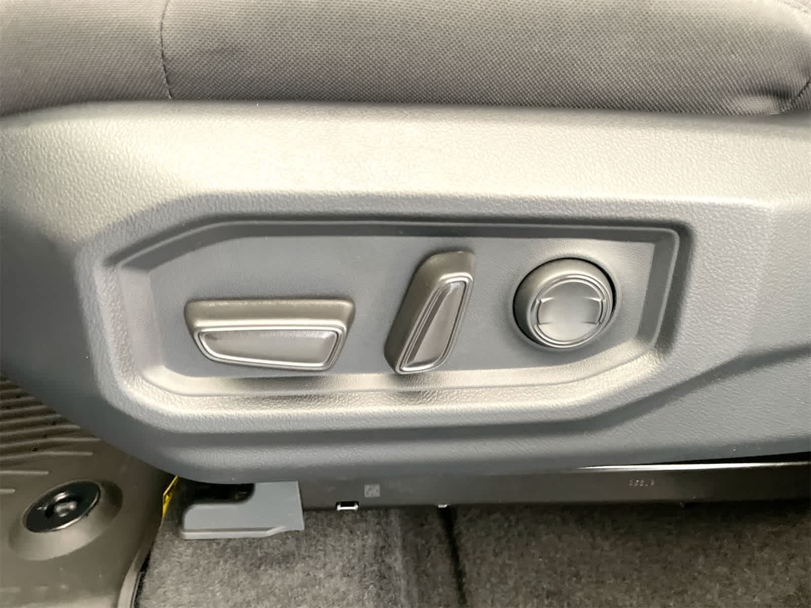 Thumbnail: 2026 Toyota Tundra - 11