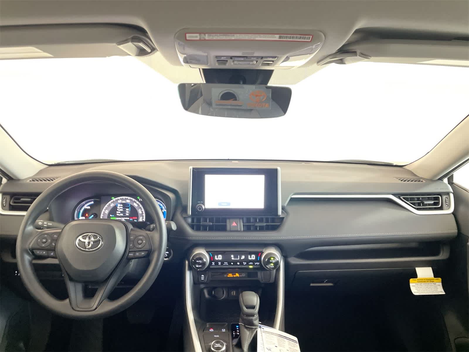 Thumbnail: 2025 Toyota RAV4 - 17