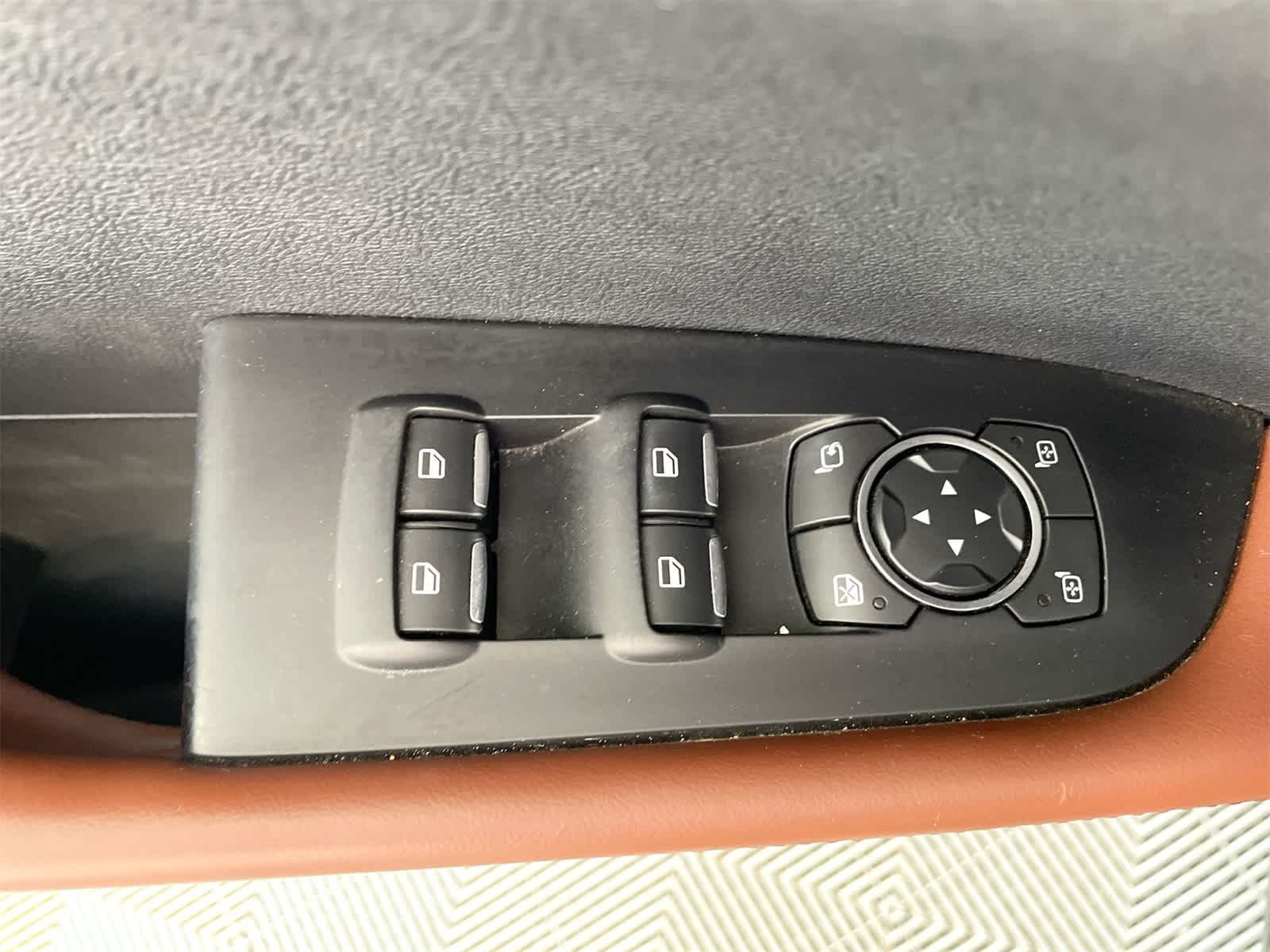 Thumbnail: 2018 Lincoln MKX - 11