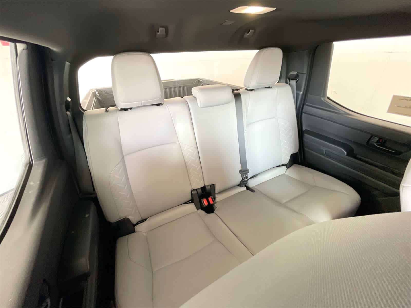 2025 Toyota Tacoma SR5 14