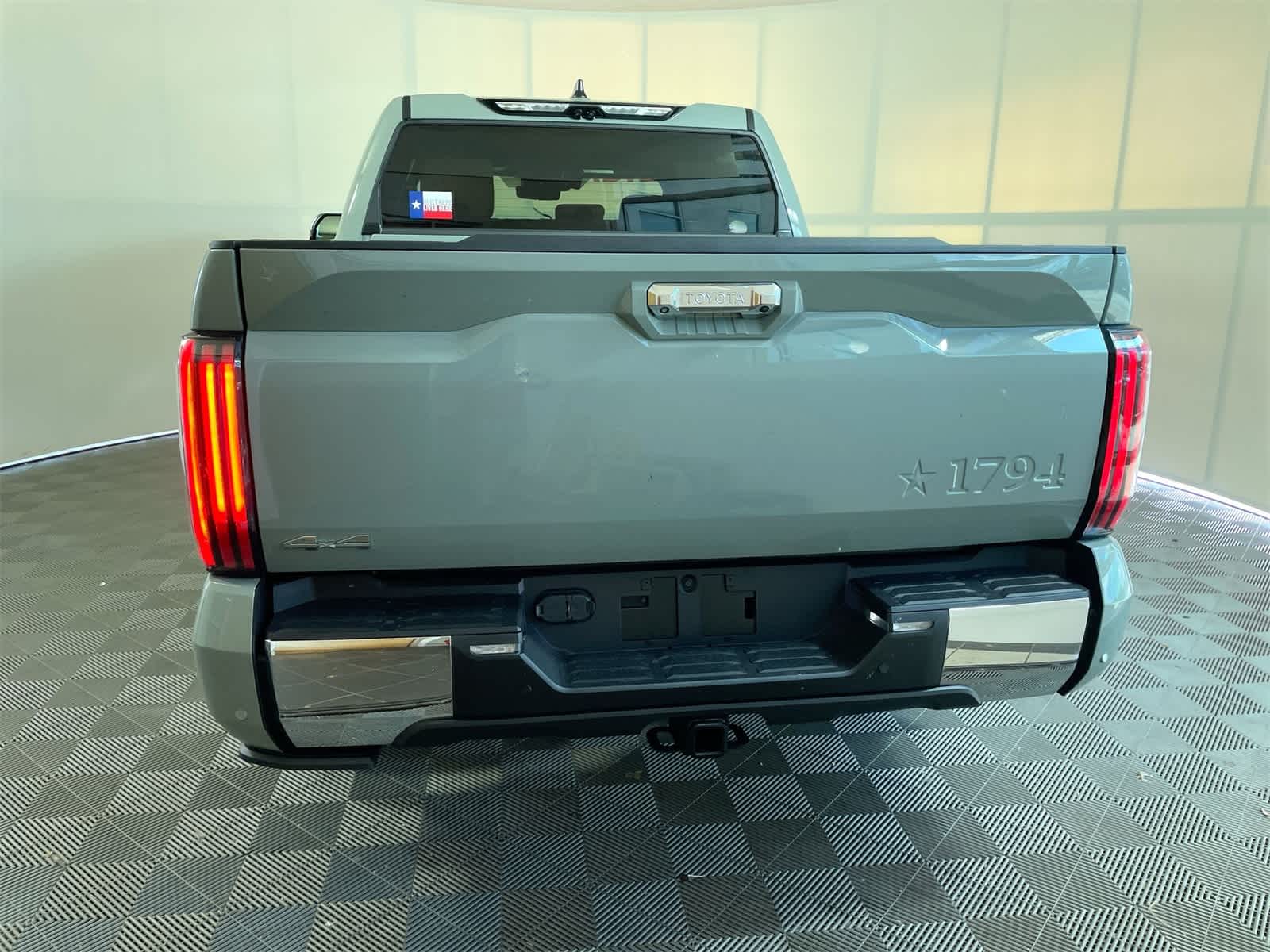 Thumbnail: 2025 Toyota Tundra - 4