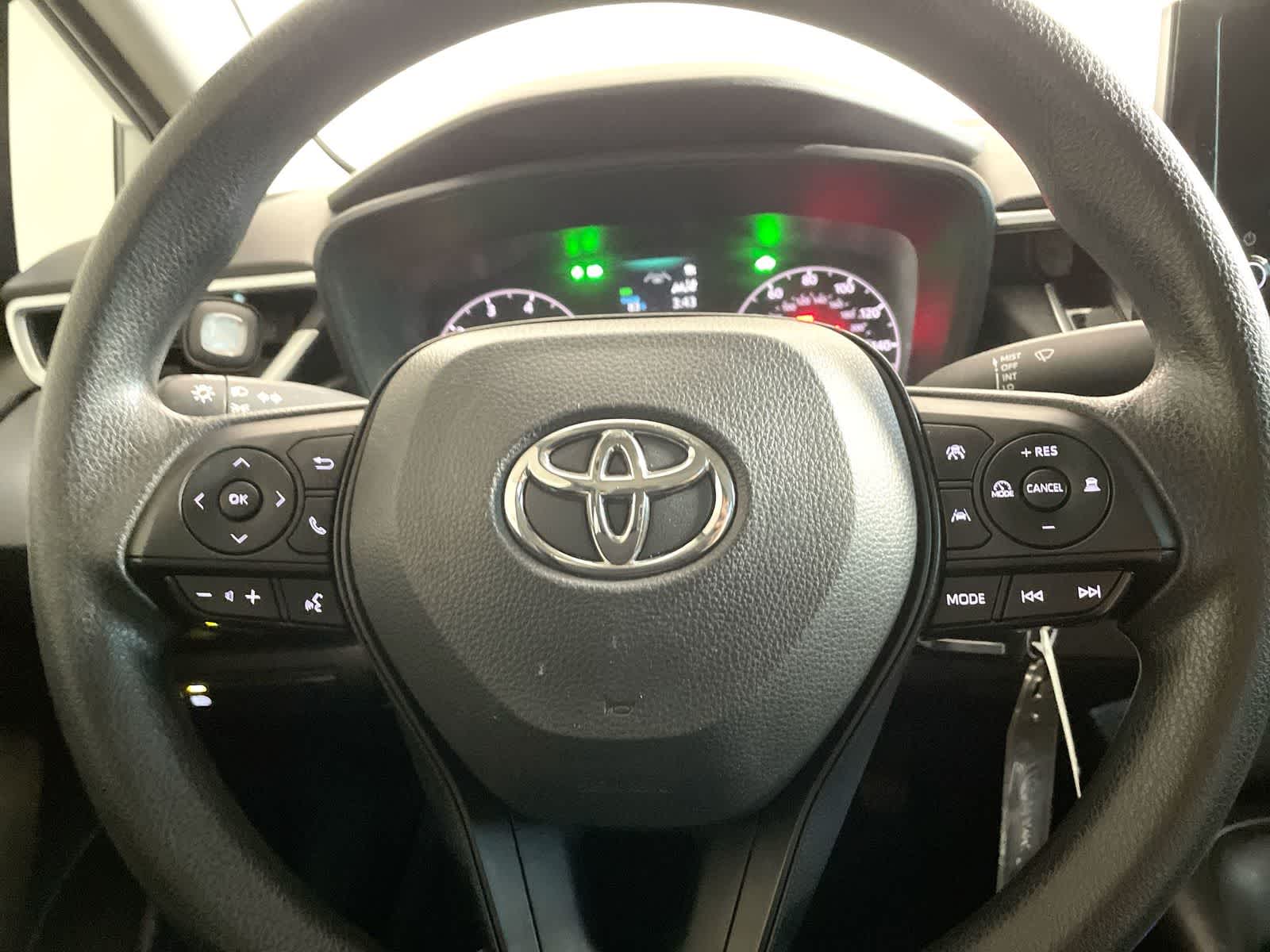 Thumbnail: 2023 Toyota Corolla - 17