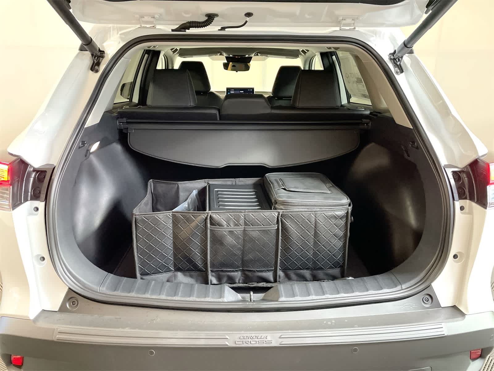 Thumbnail: 2026 Toyota Corolla Cross - 5