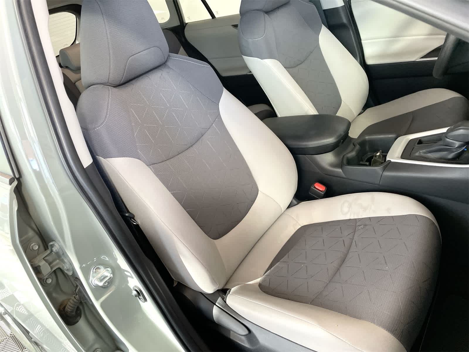 Thumbnail: 2023 Toyota RAV4 - 13