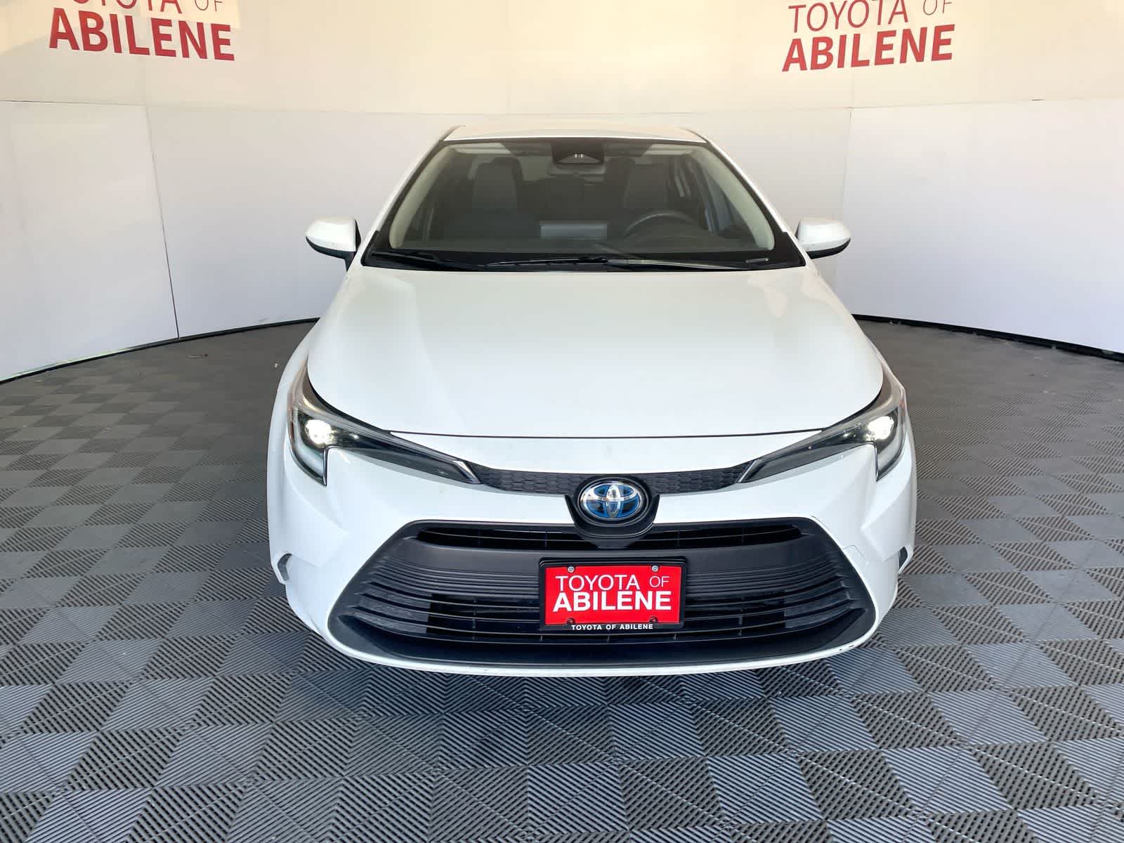 Thumbnail: 2023 Toyota Corolla - 9