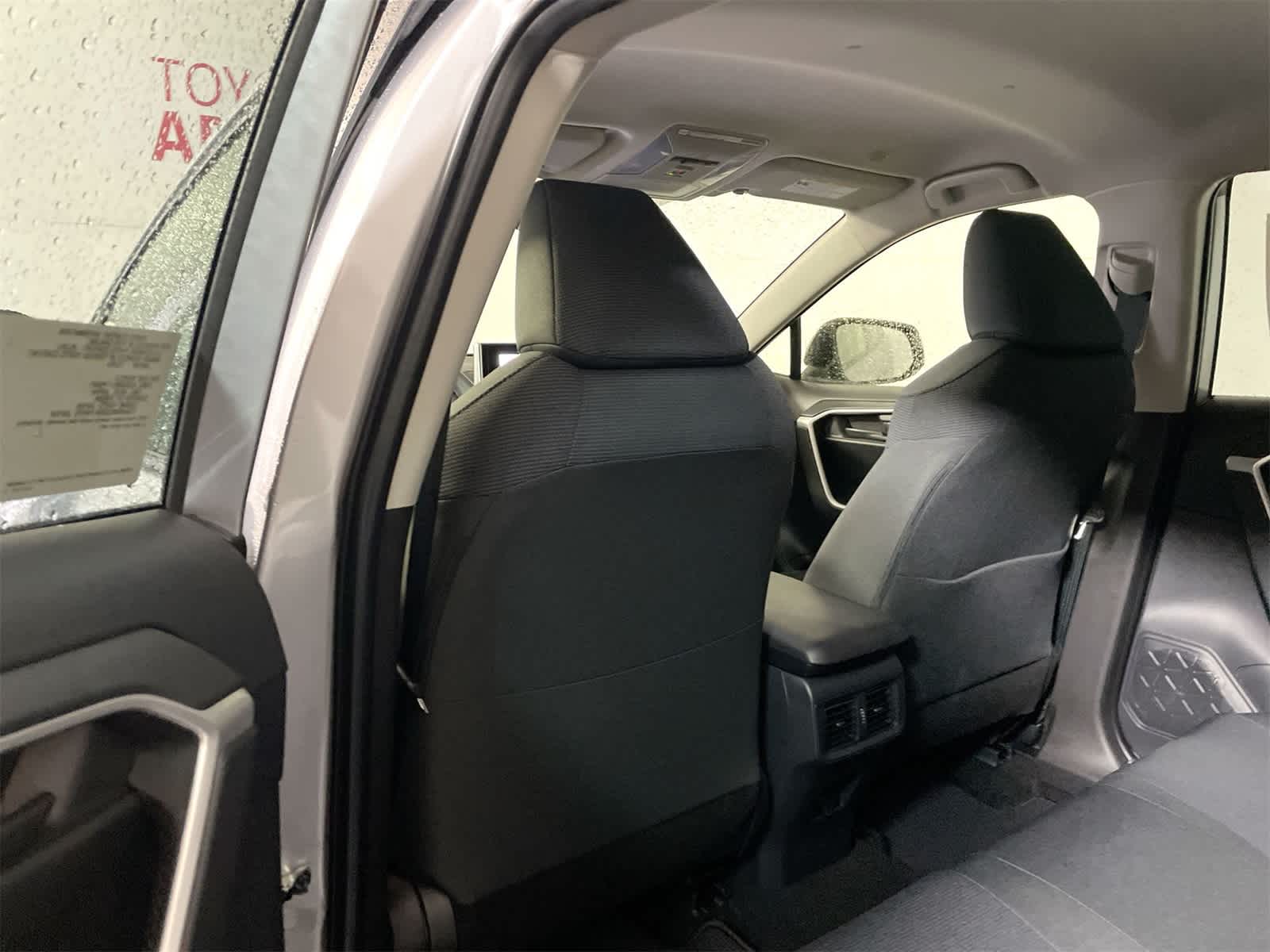 Thumbnail: 2025 Toyota RAV4 - 12