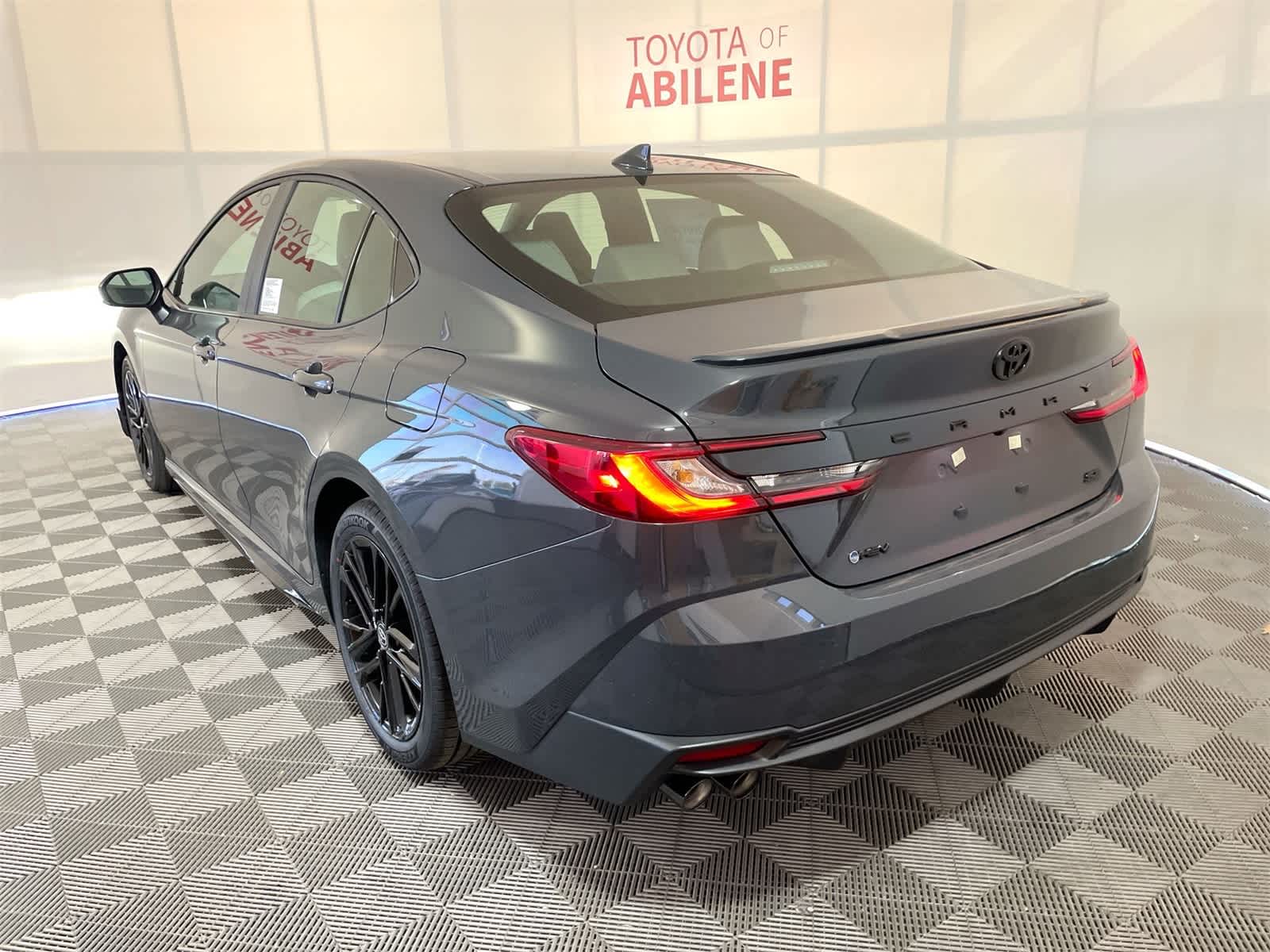 Thumbnail: 2026 Toyota Camry - 3