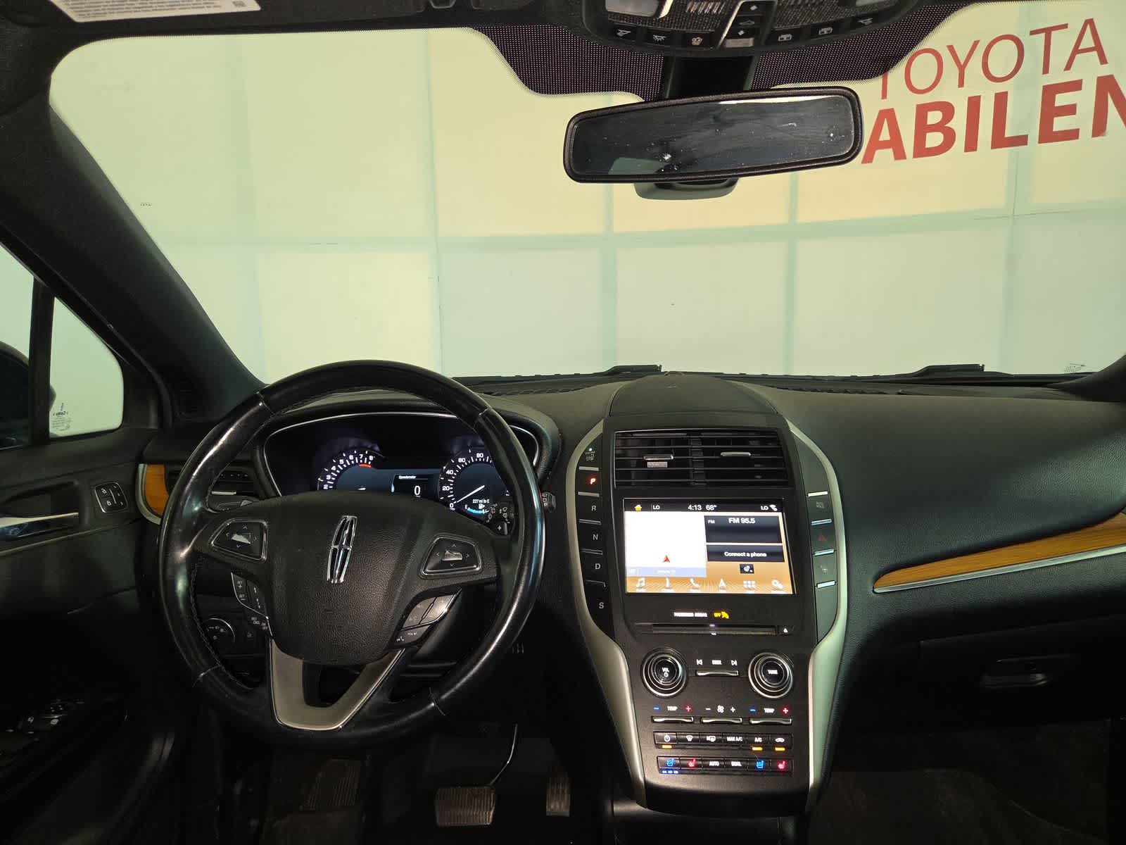 Thumbnail: 2019 Lincoln MKC - 13