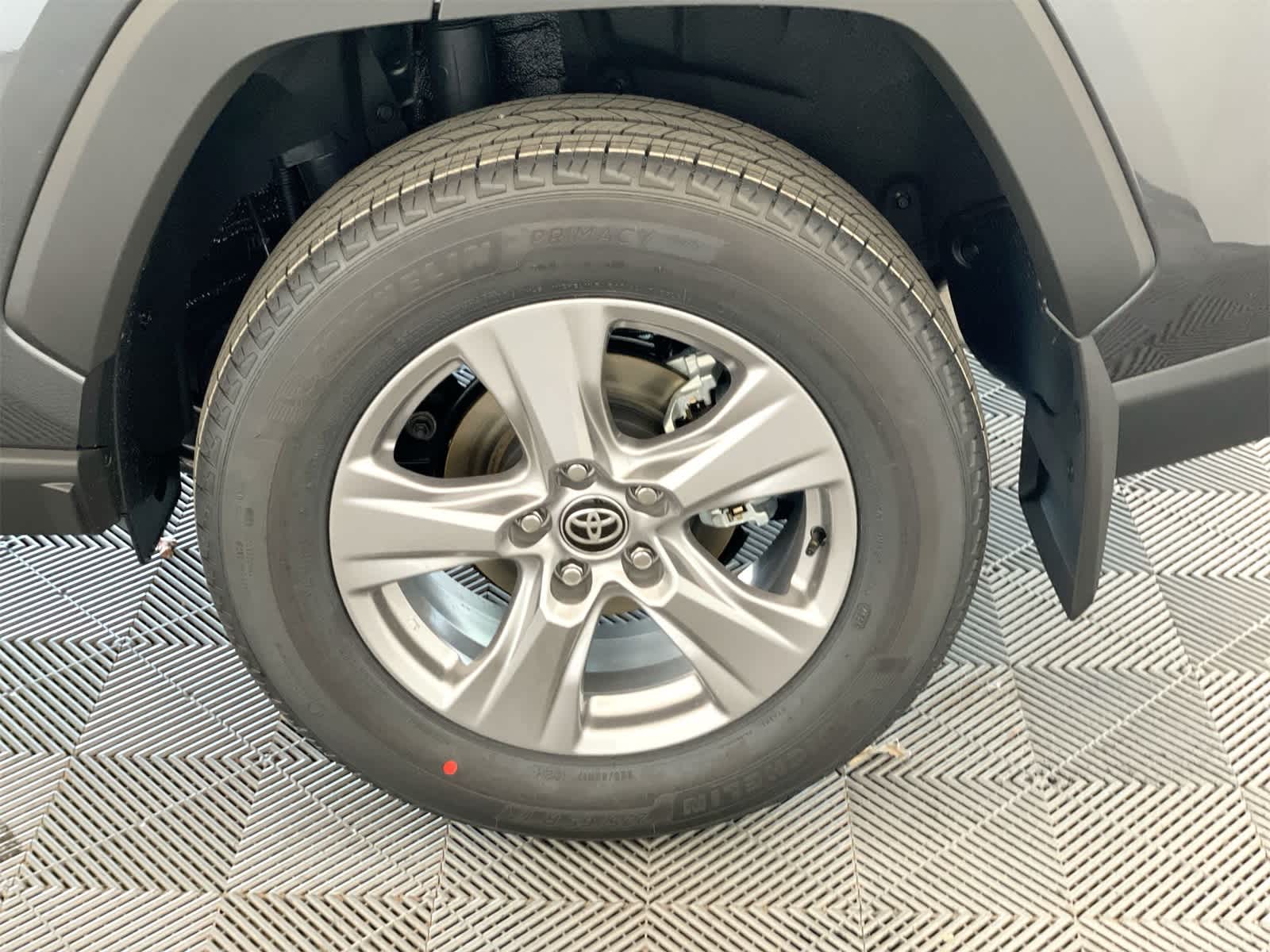 Thumbnail: 2025 Toyota RAV4 - 26