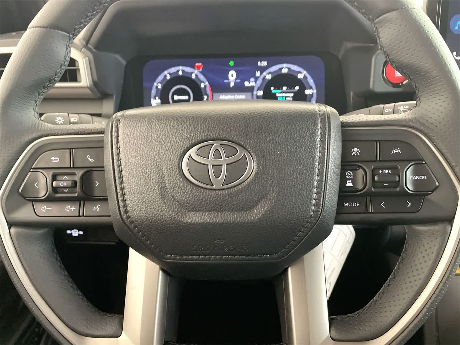 Thumbnail: 2025 Toyota 4Runner - 18