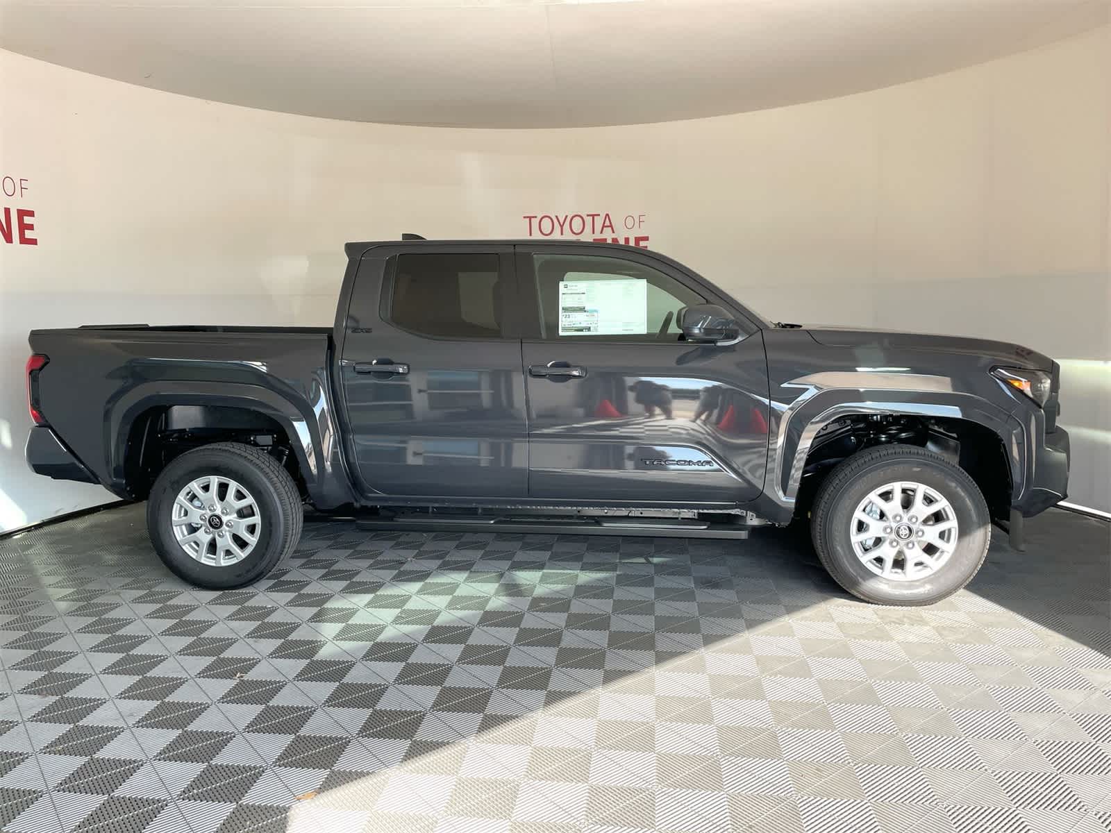 Thumbnail: 2025 Toyota Tacoma - 8