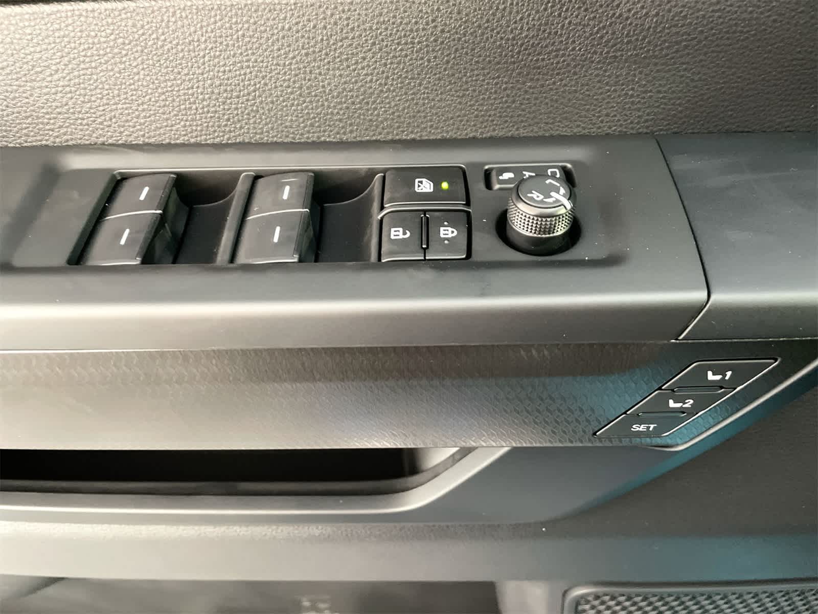 Thumbnail: 2026 Toyota Tundra - 10