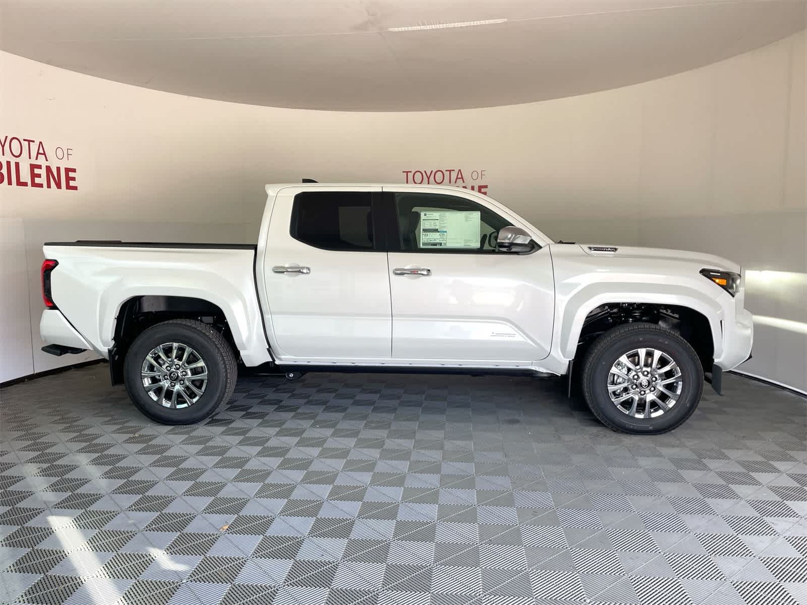 Thumbnail: 2025 Toyota Tacoma - 8