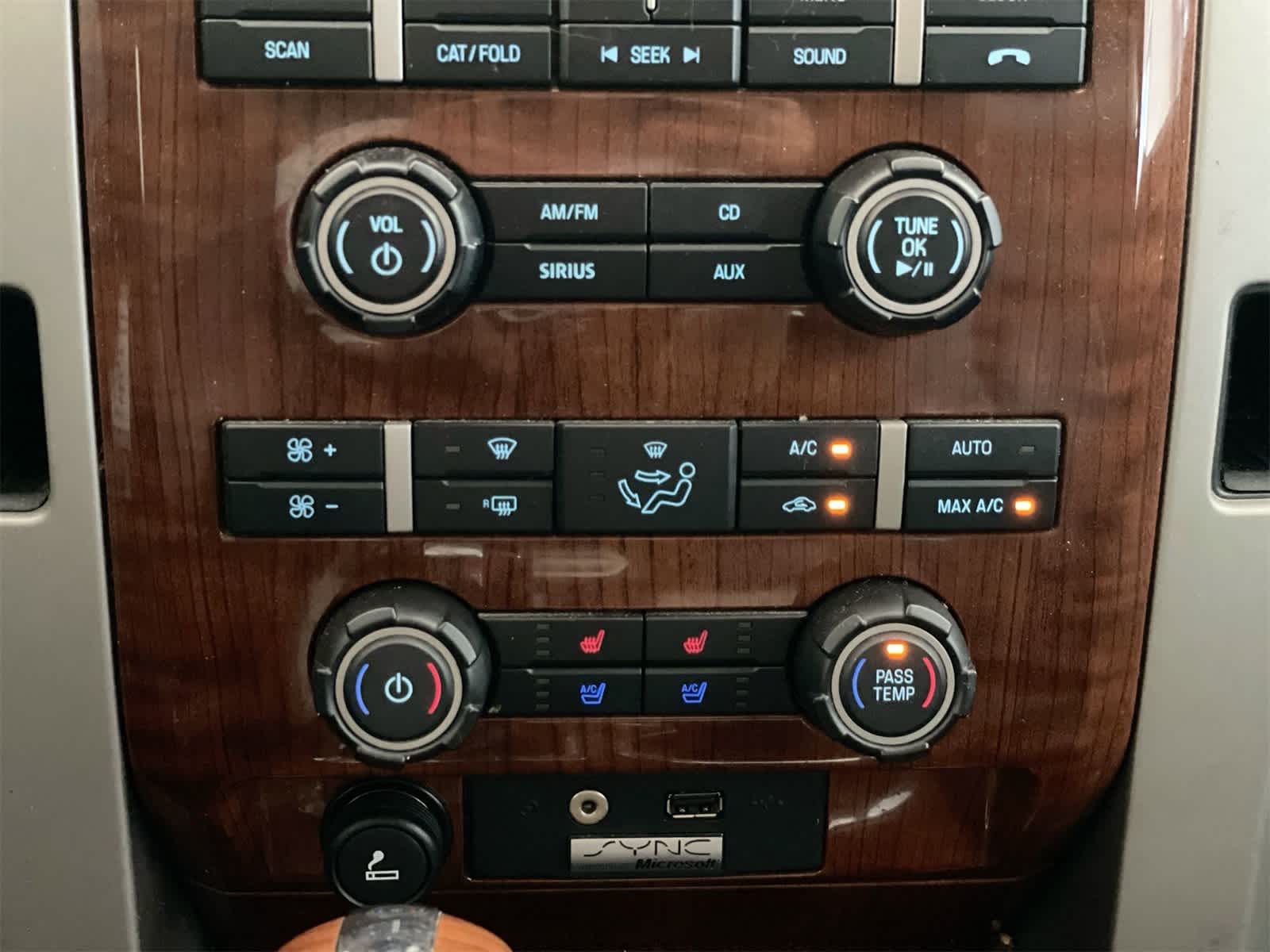 Thumbnail: 2010 Ford F-150 - 21