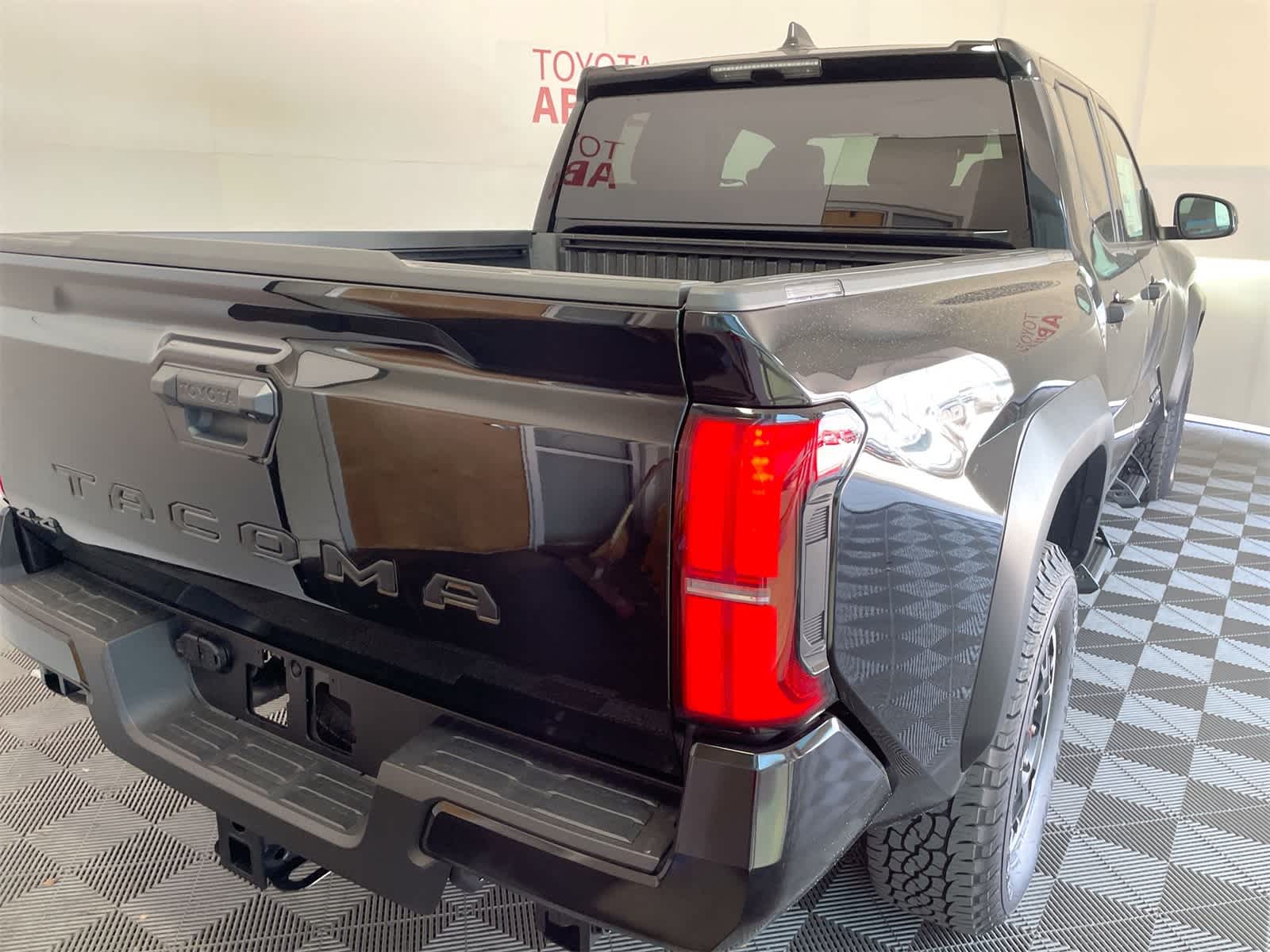 Thumbnail: 2025 Toyota Tacoma - 6