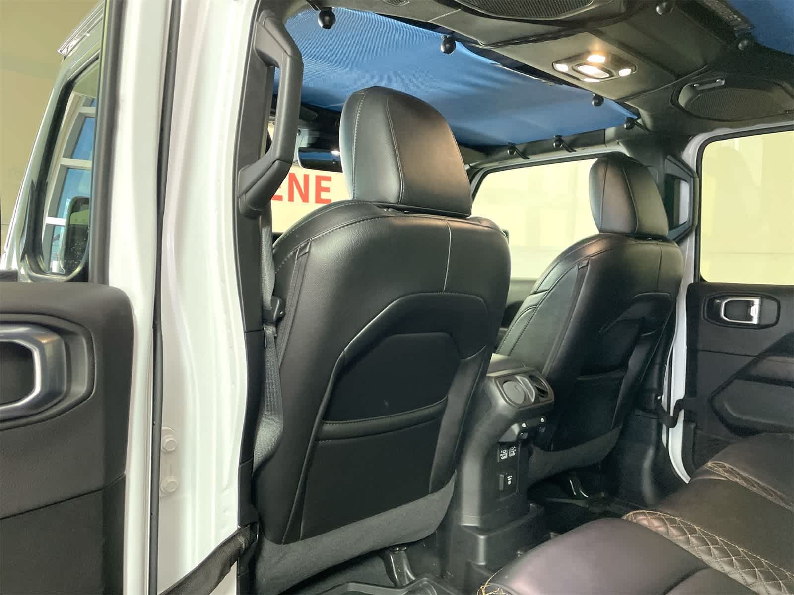 Thumbnail: 2021 Jeep Wrangler - 11