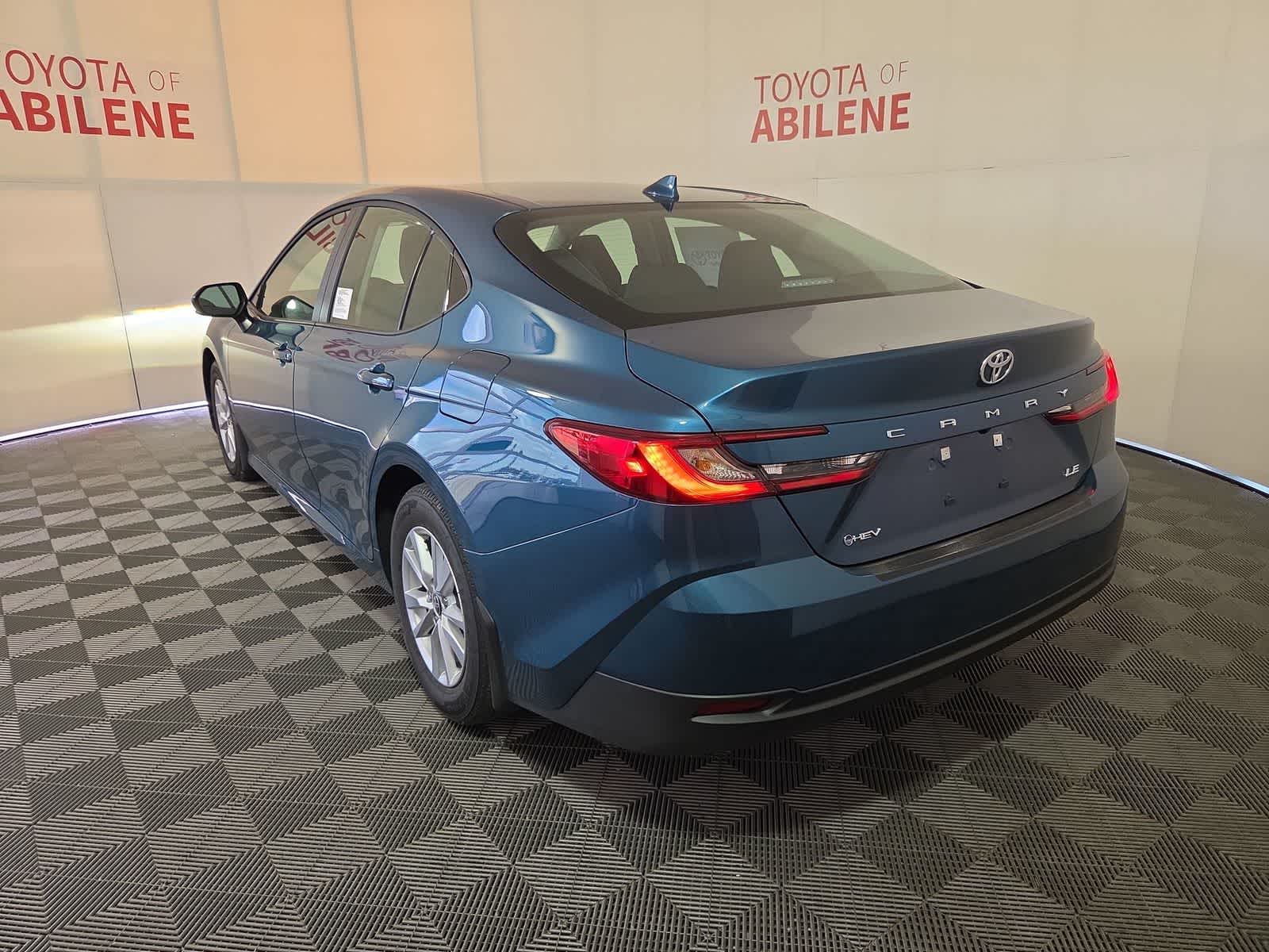 Thumbnail: 2026 Toyota Camry - 3