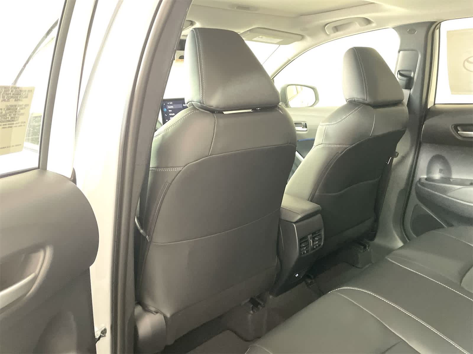 Thumbnail: 2026 Toyota Corolla Cross - 13