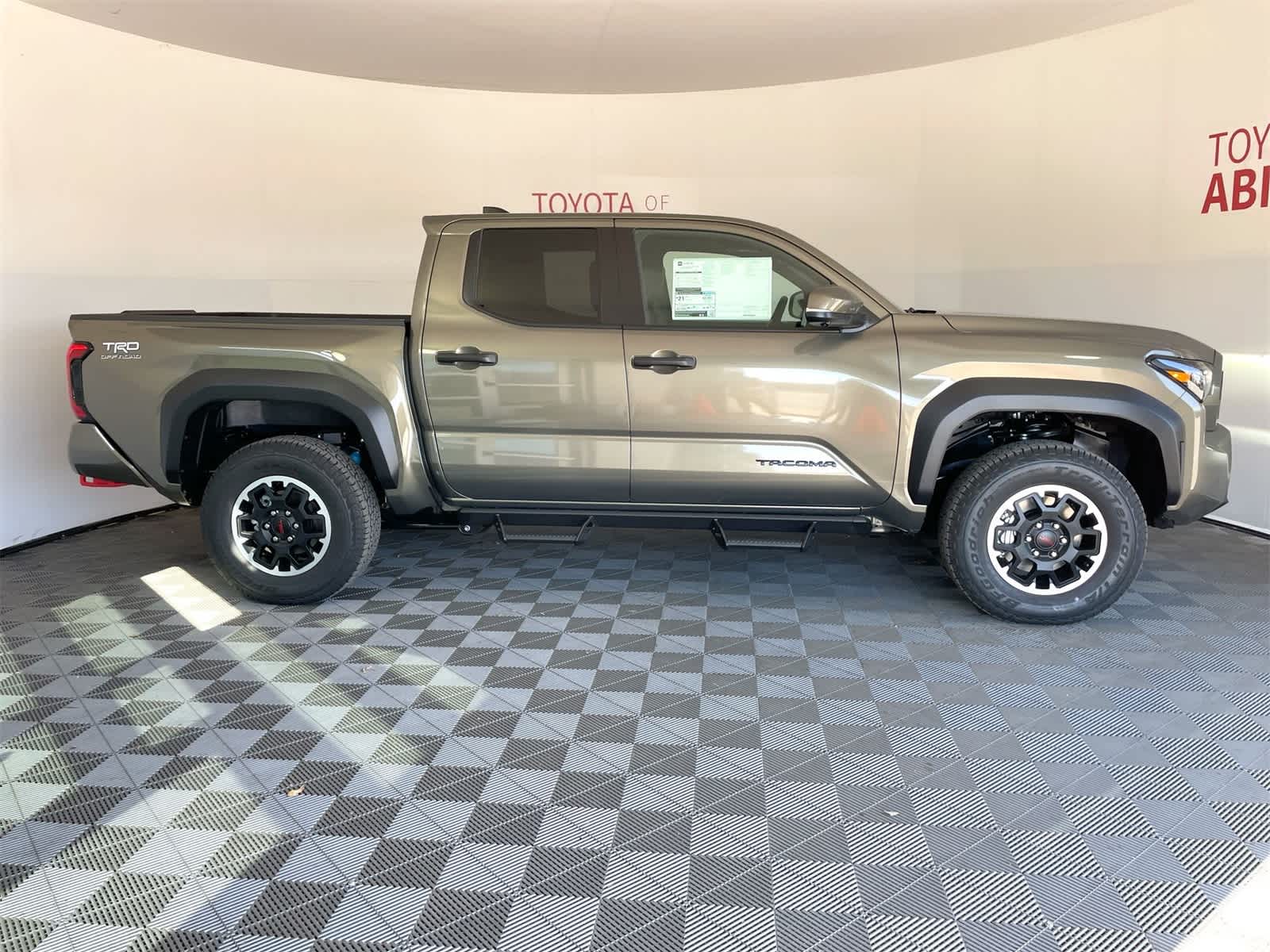 Thumbnail: 2025 Toyota Tacoma - 7