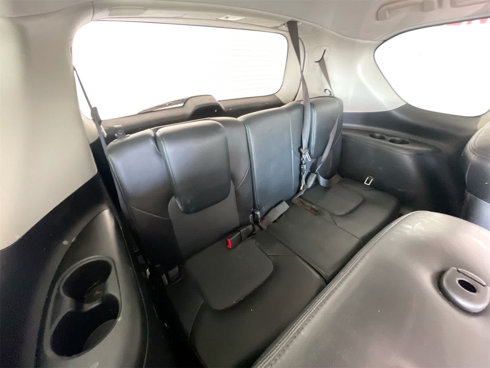 Thumbnail: 2021 Nissan Armada - 16