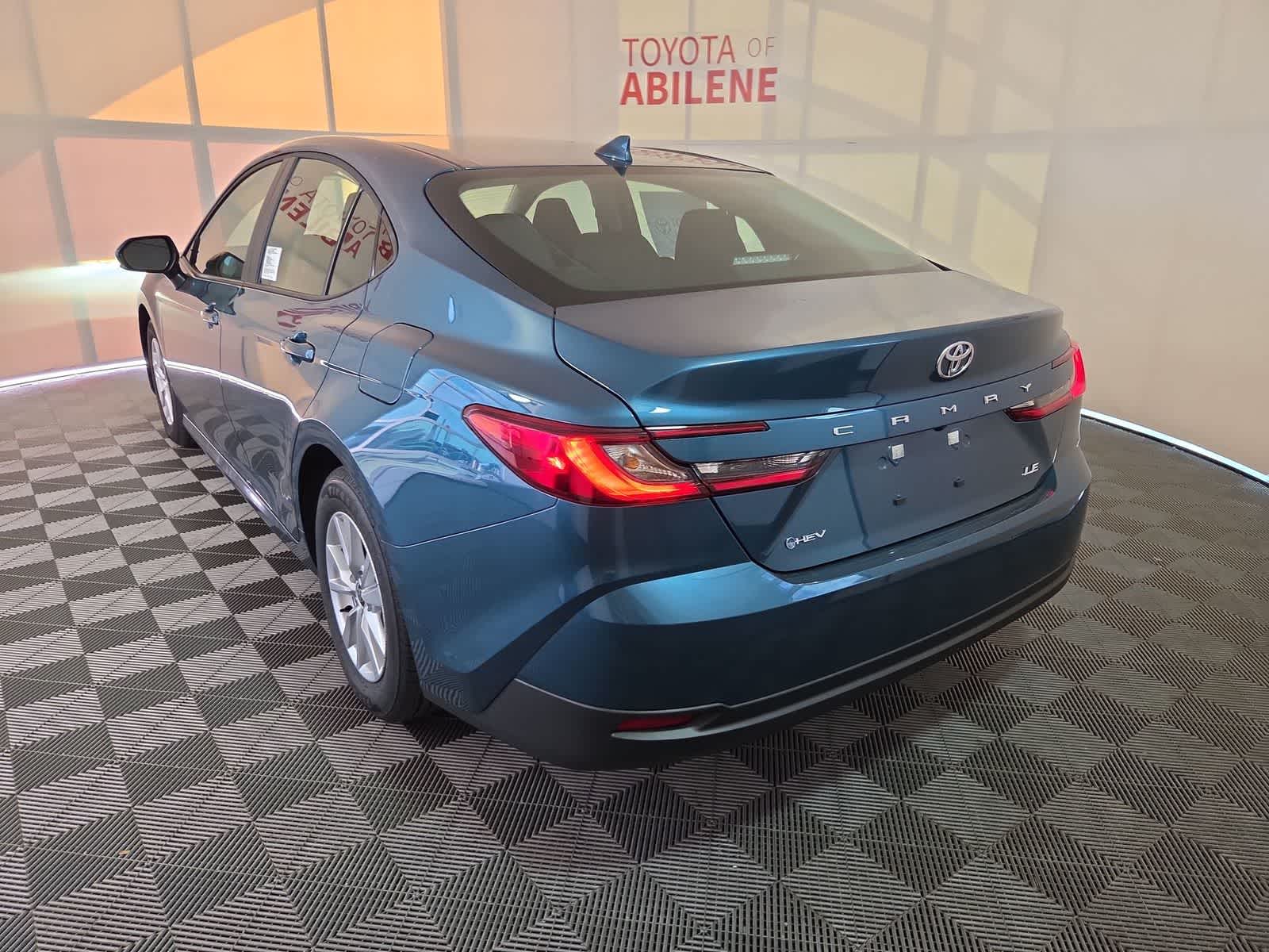 Thumbnail: 2026 Toyota Camry - 3