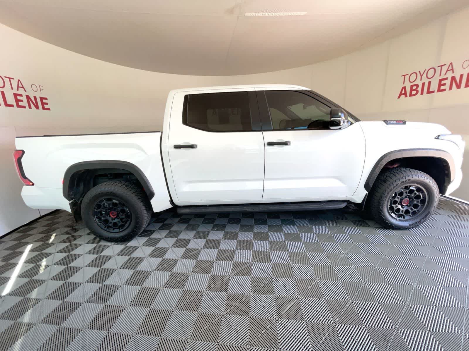 Thumbnail: 2025 Toyota Tundra - 8