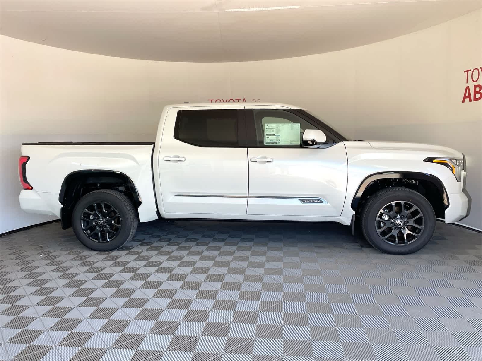 2025 Toyota Tundra Platinum 8