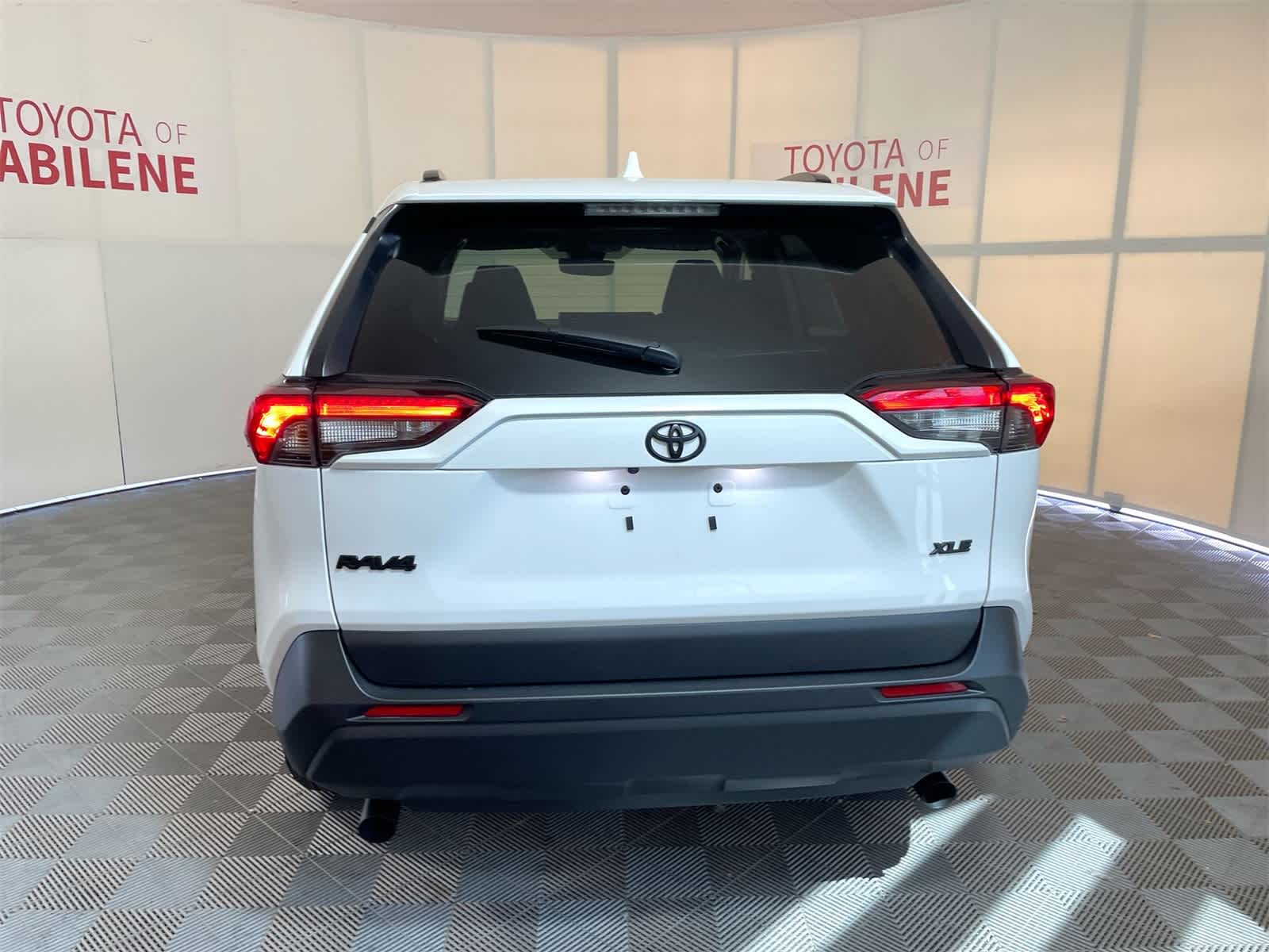 Thumbnail: 2025 Toyota RAV4 - 4
