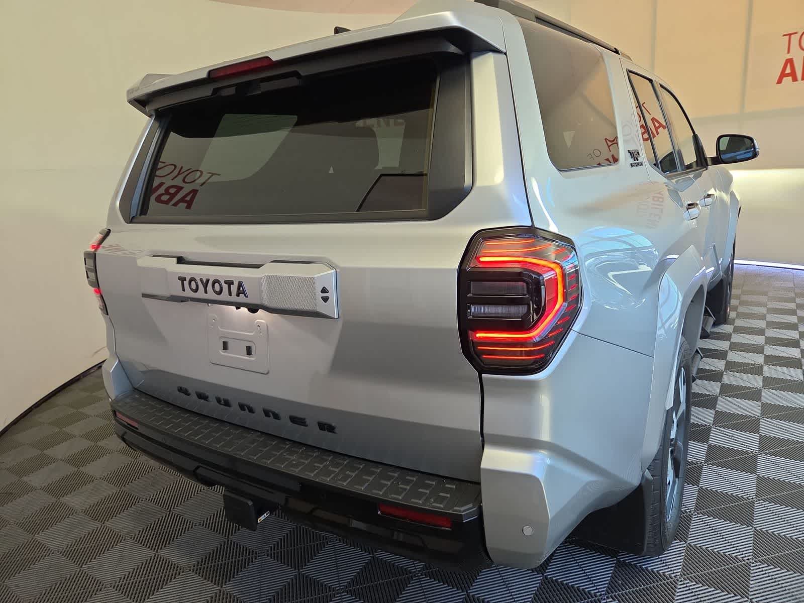 Thumbnail: 2026 Toyota 4Runner - 7