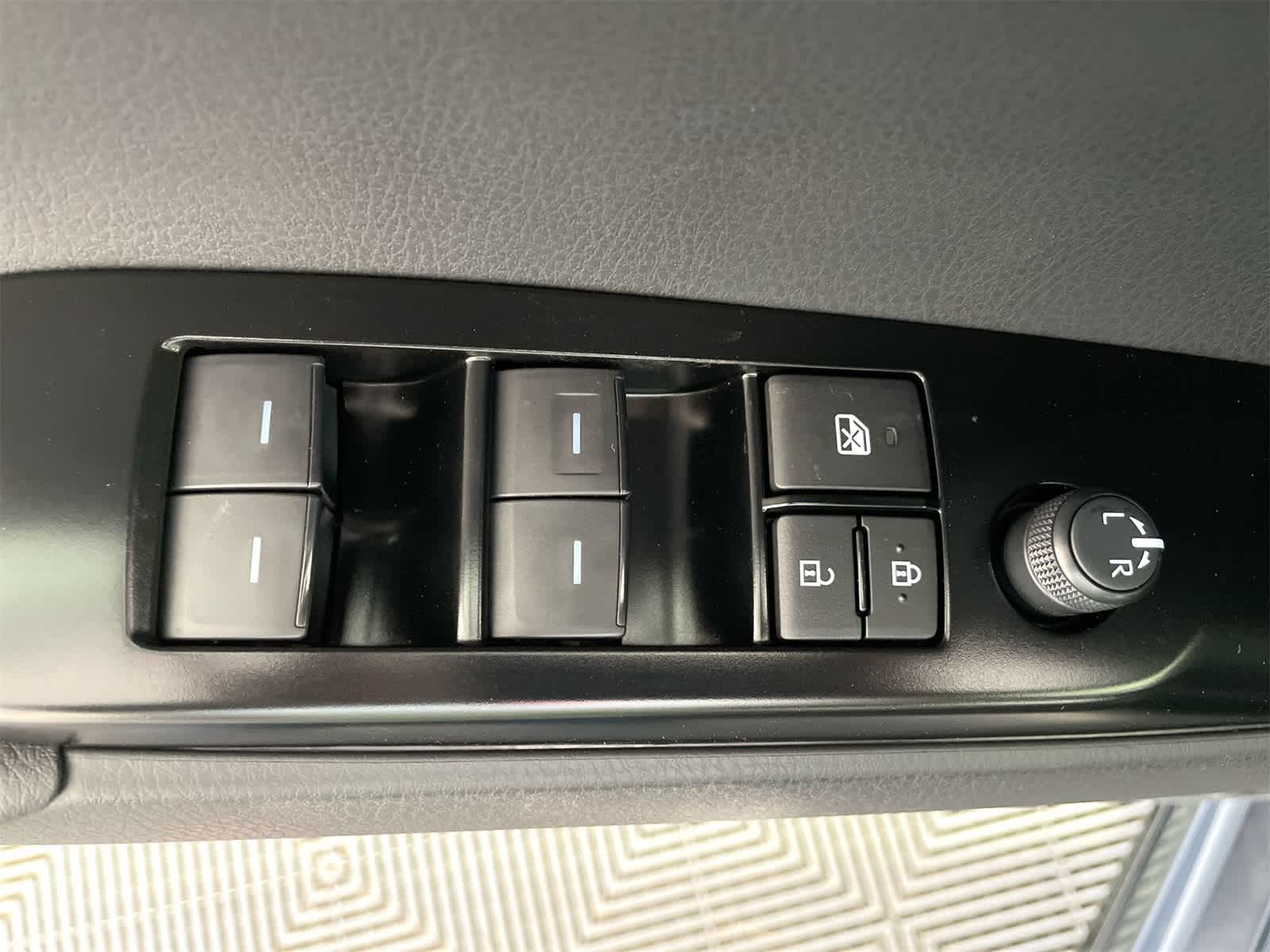 Thumbnail: 2026 Toyota Camry - 11