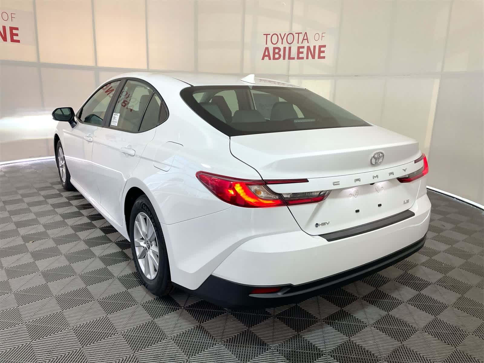 Thumbnail: 2026 Toyota Camry - 3