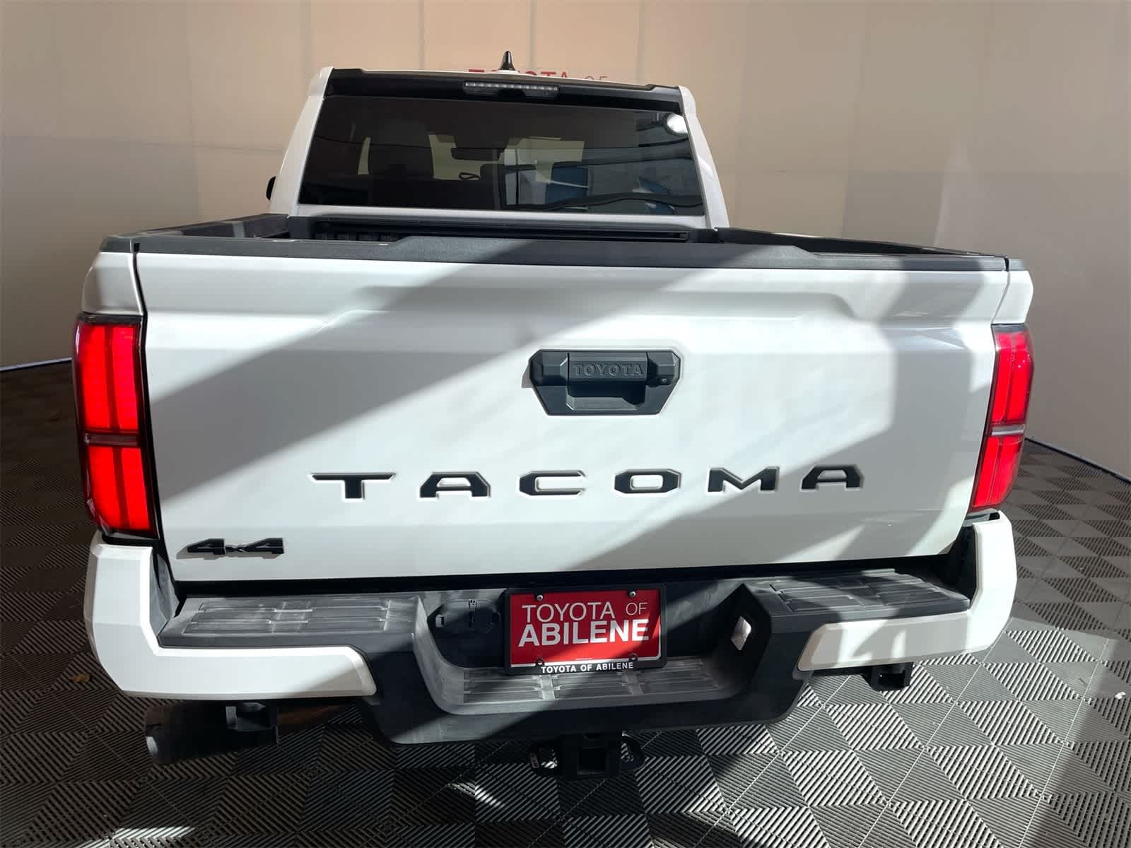 Thumbnail: 2025 Toyota Tacoma - 4