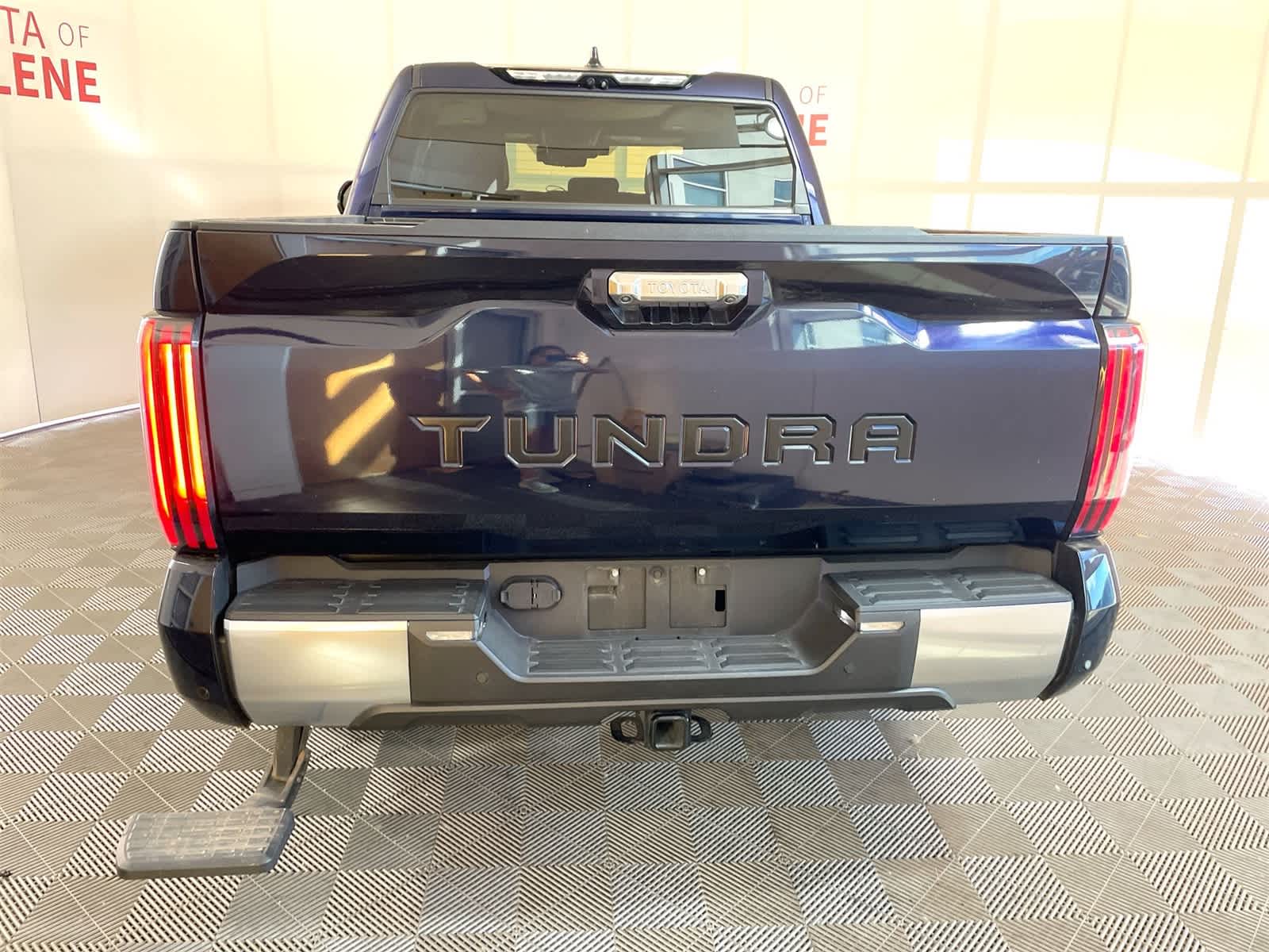 Thumbnail: 2022 Toyota Tundra - 4