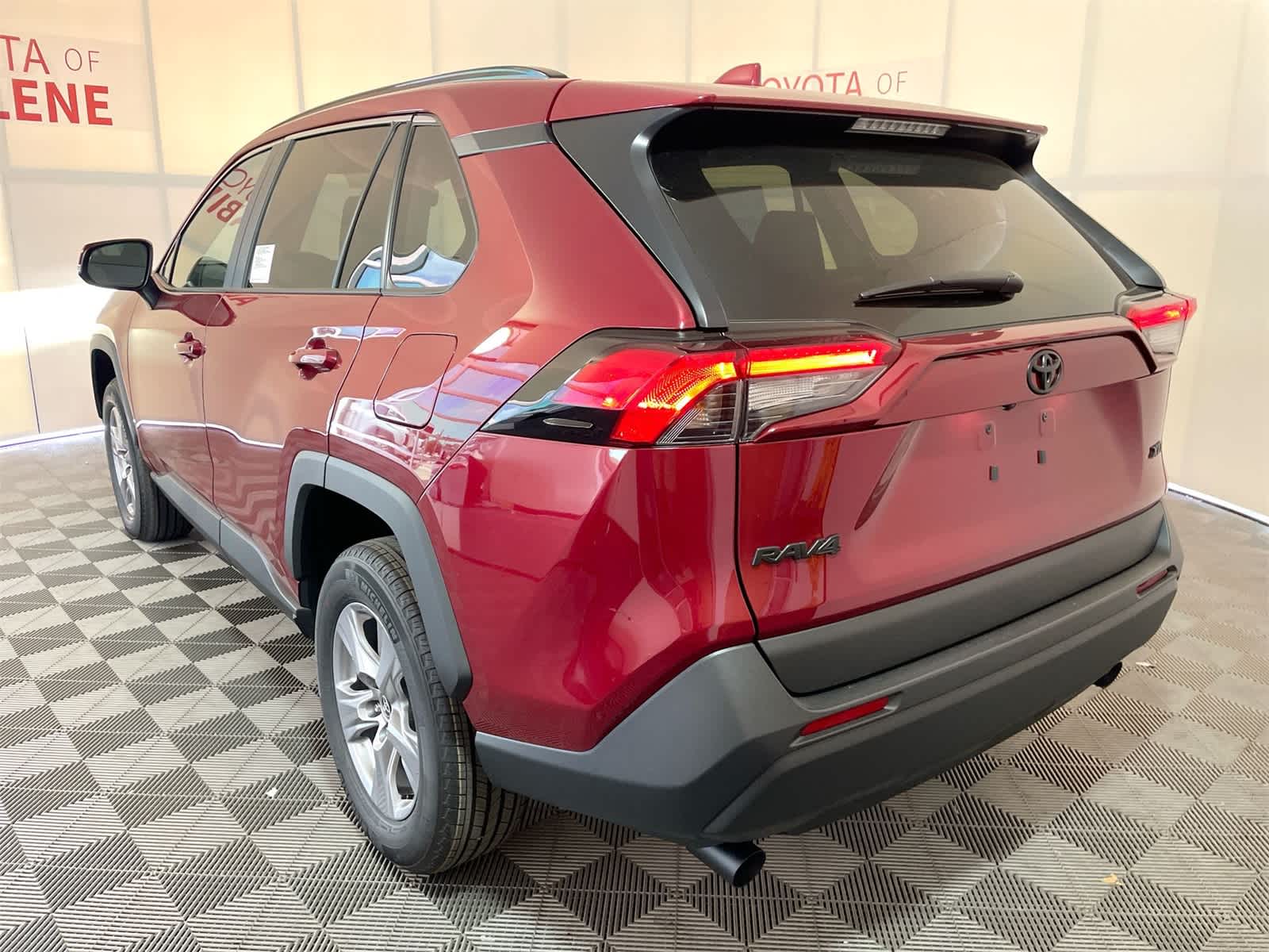 Thumbnail: 2025 Toyota RAV4 - 3