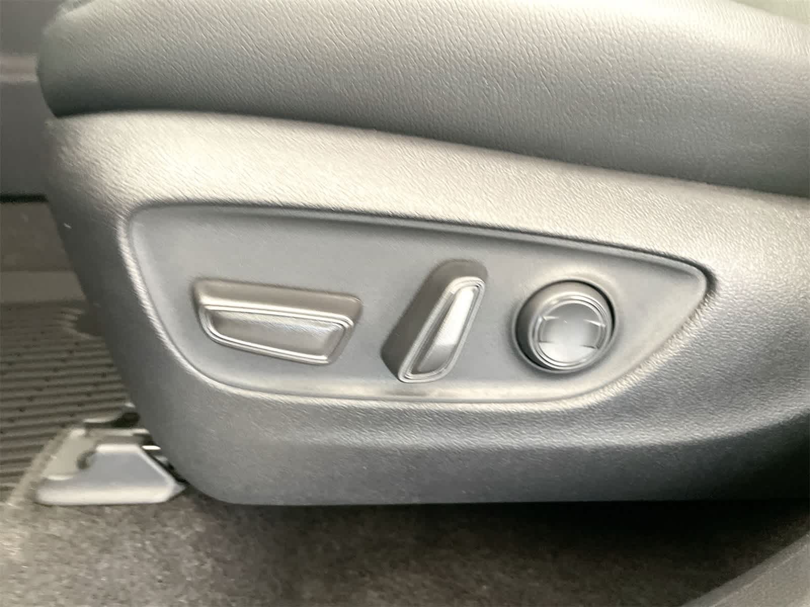 Thumbnail: 2026 Toyota Grand Highlander - 11