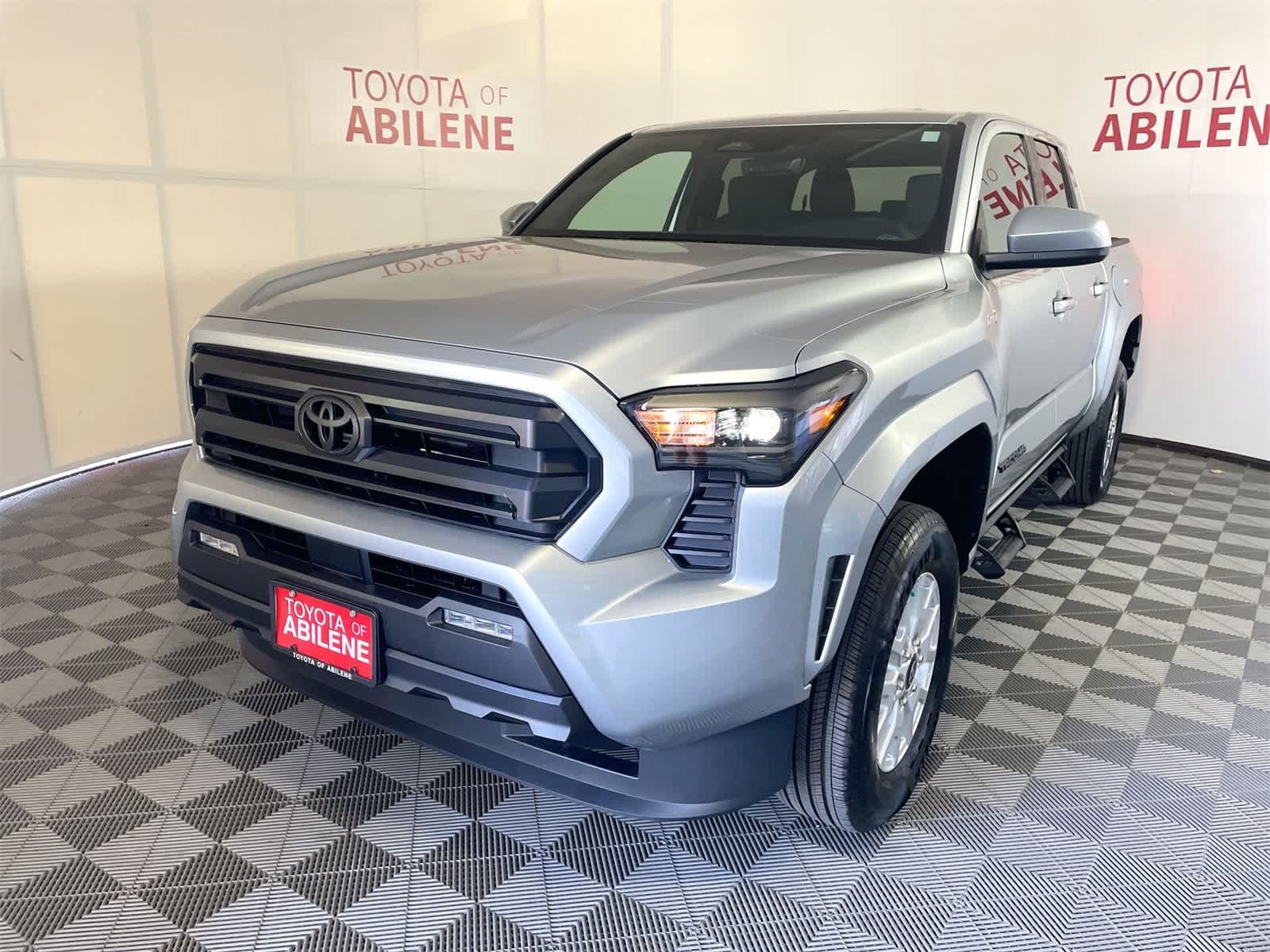 Thumbnail: 2025 Toyota Tacoma - 1