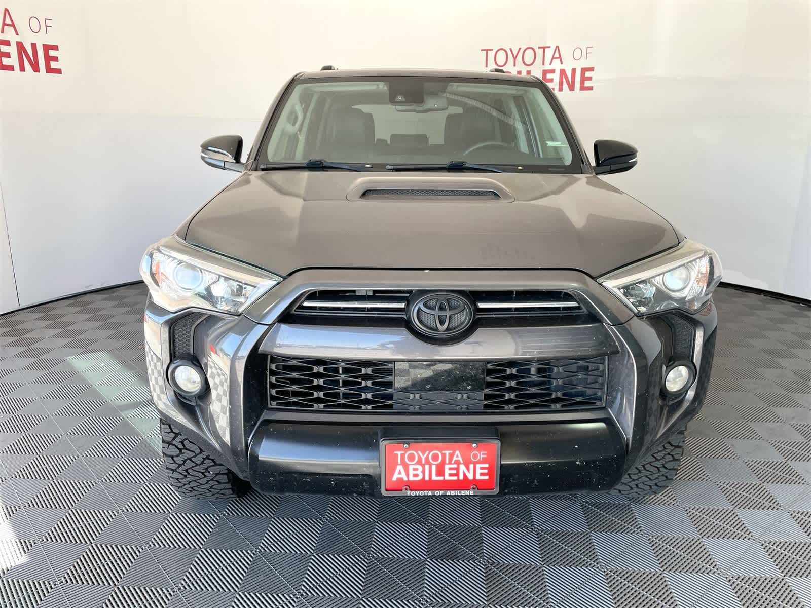 Thumbnail: 2020 Toyota 4Runner - 8