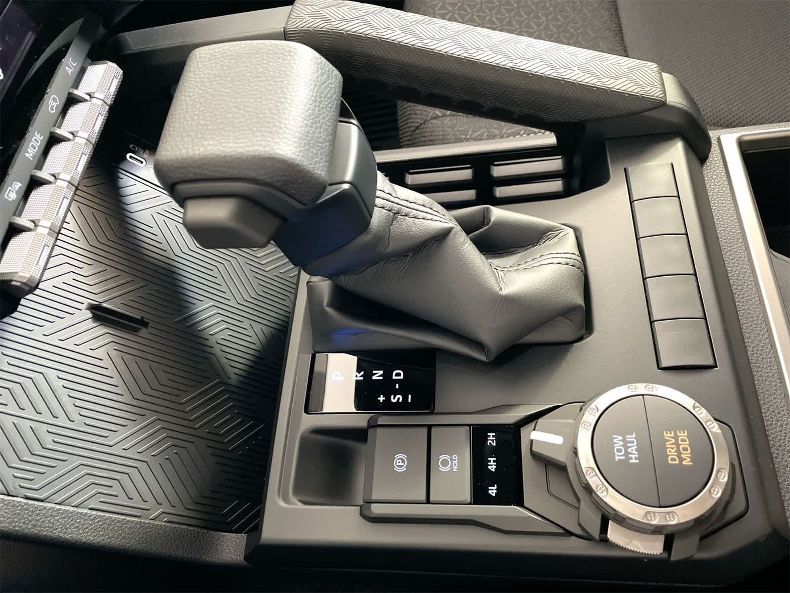 Thumbnail: 2026 Toyota 4Runner - 21