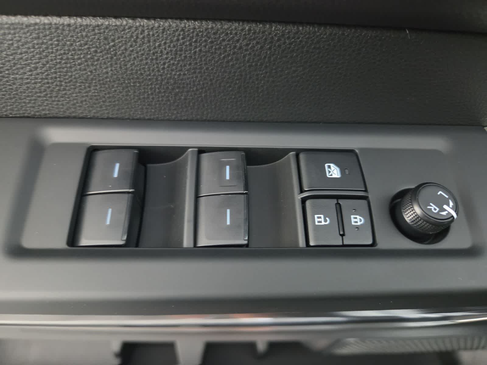 Thumbnail: 2026 Toyota Tundra - 12