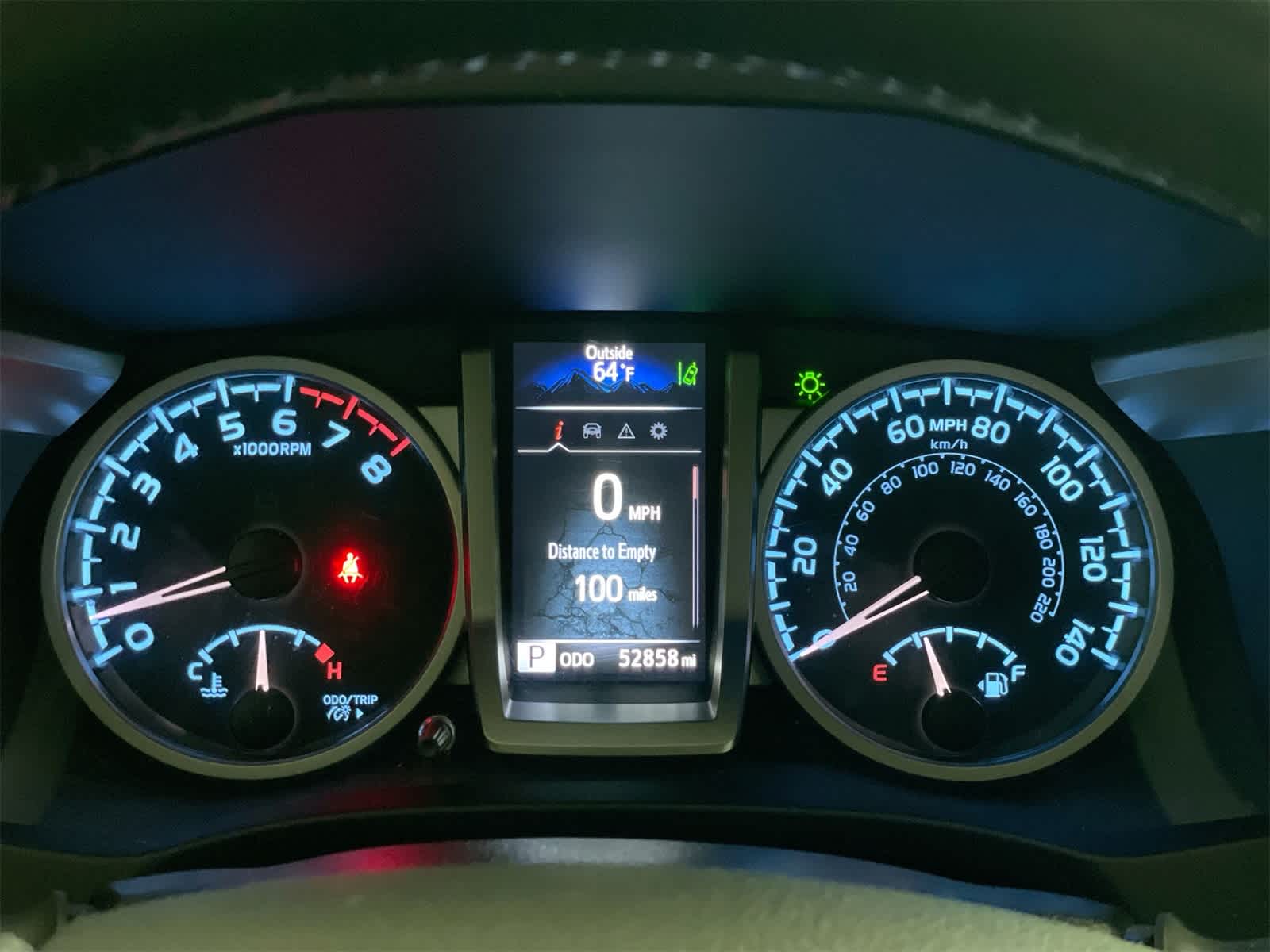 Thumbnail: 2022 Toyota Tacoma - 17