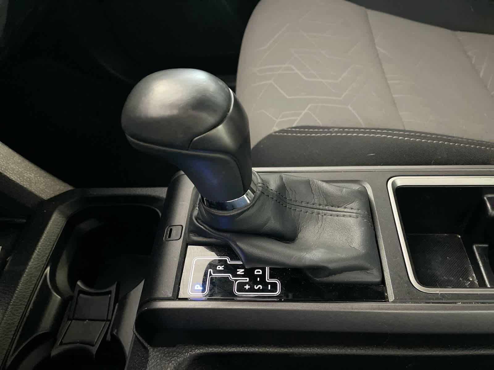 Thumbnail: 2023 Toyota Tacoma - 21