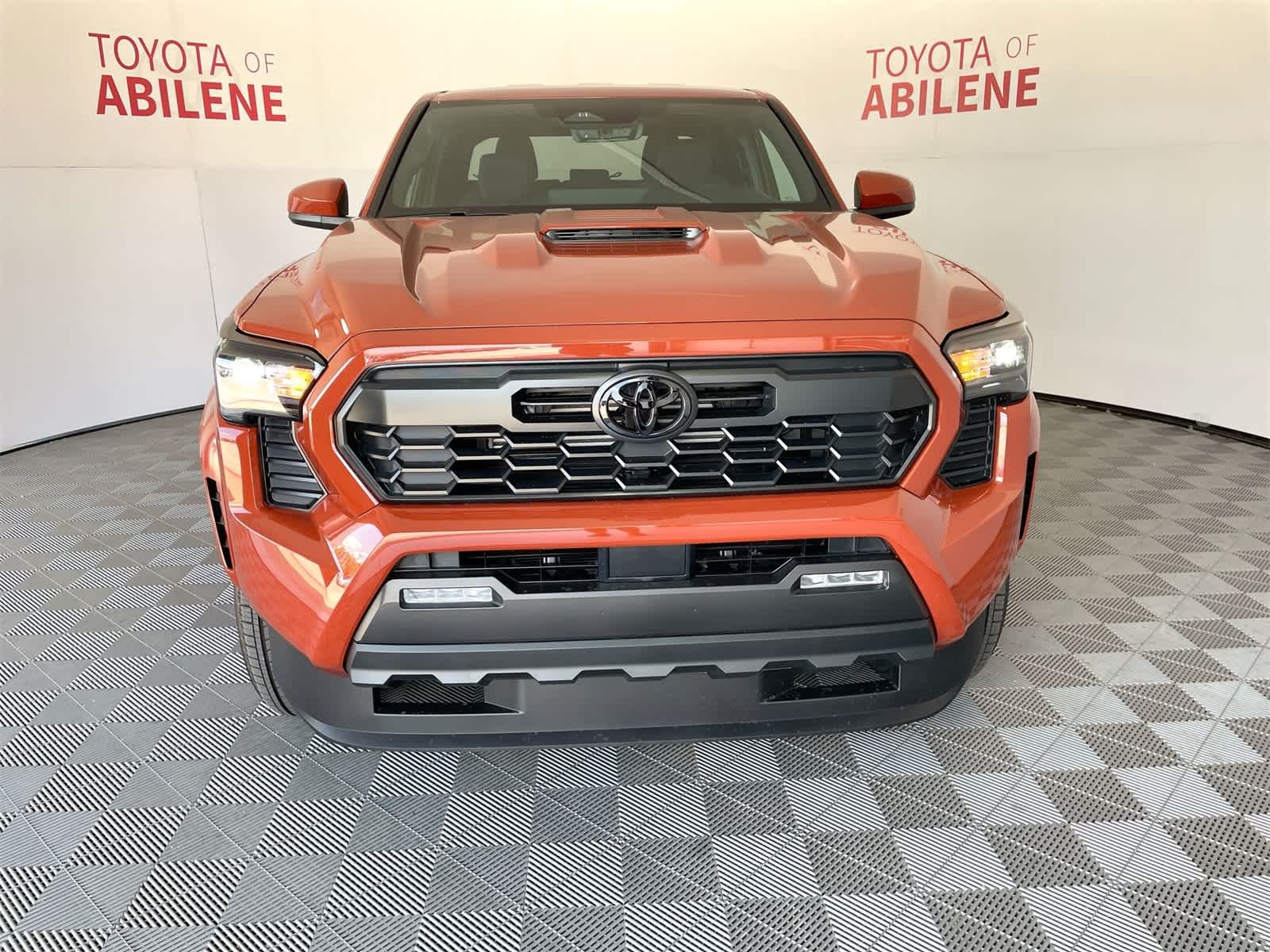 Thumbnail: 2025 Toyota Tacoma - 8